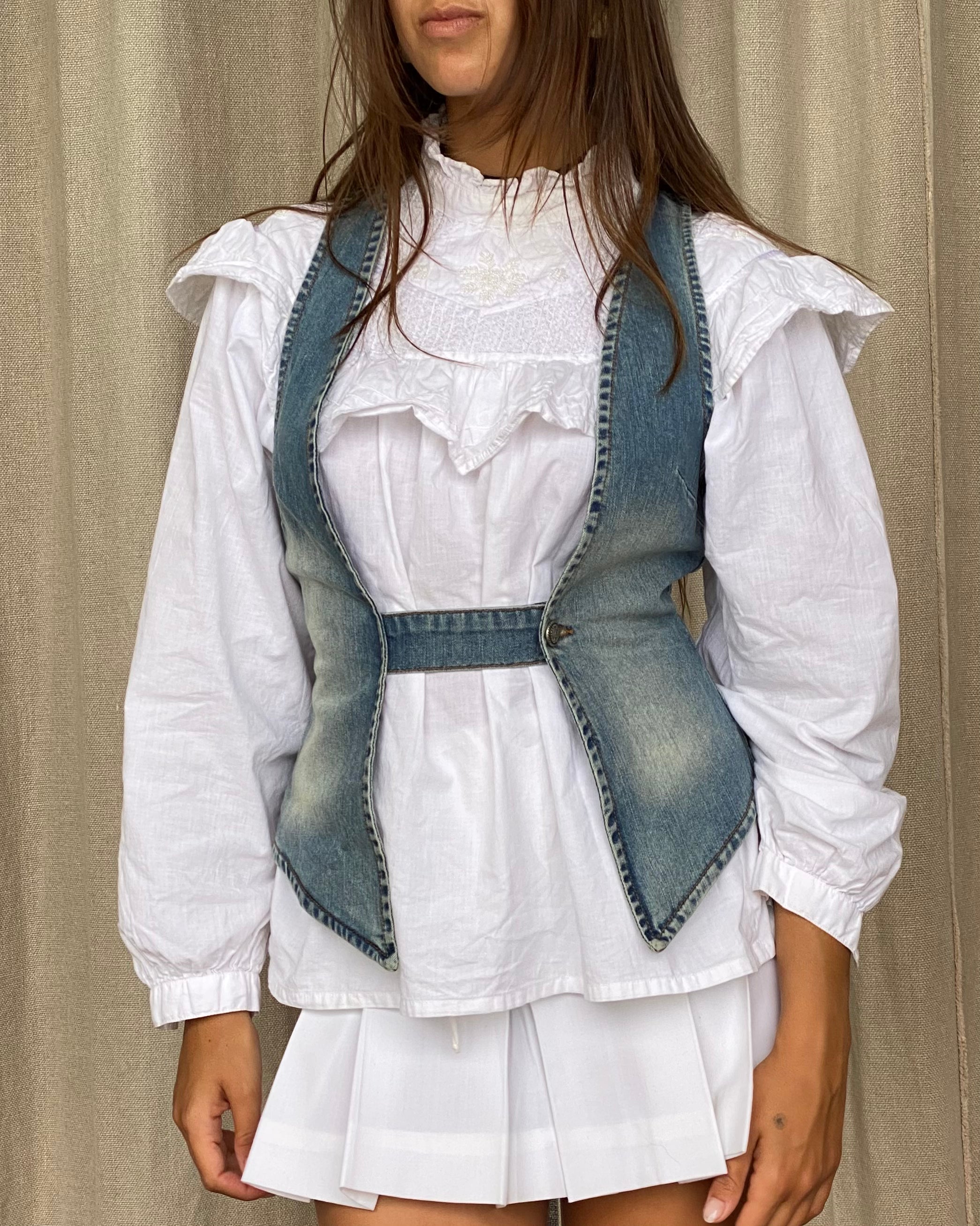The leonor shirt