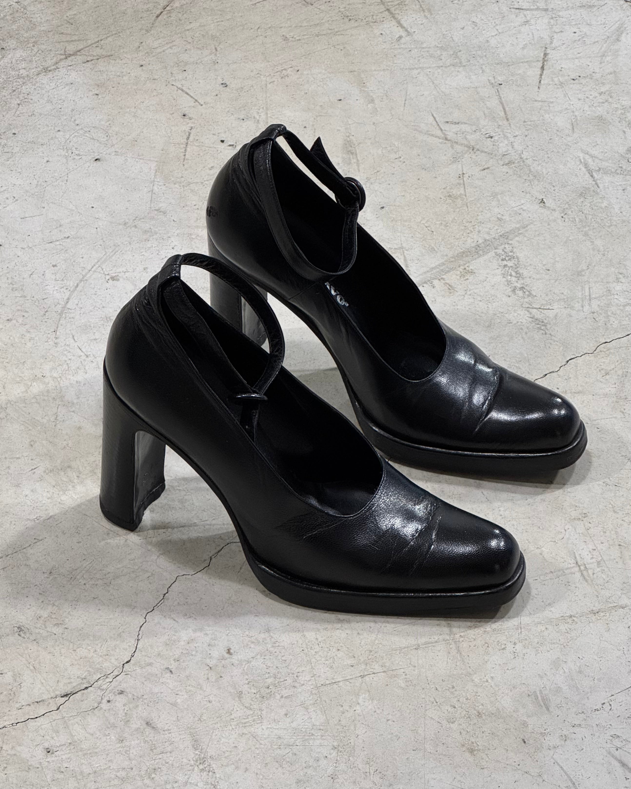 The nelda heels