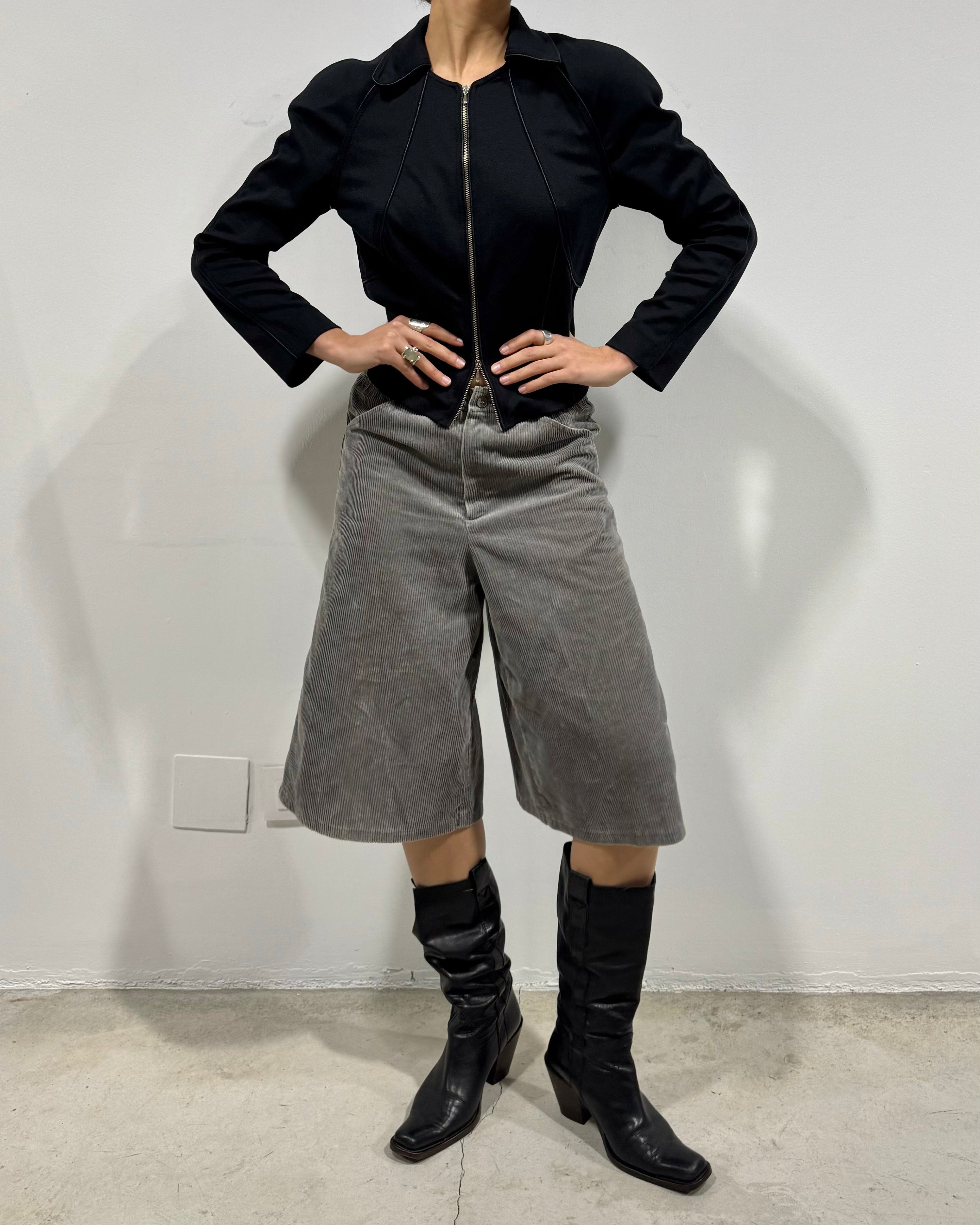 The alicia shorts