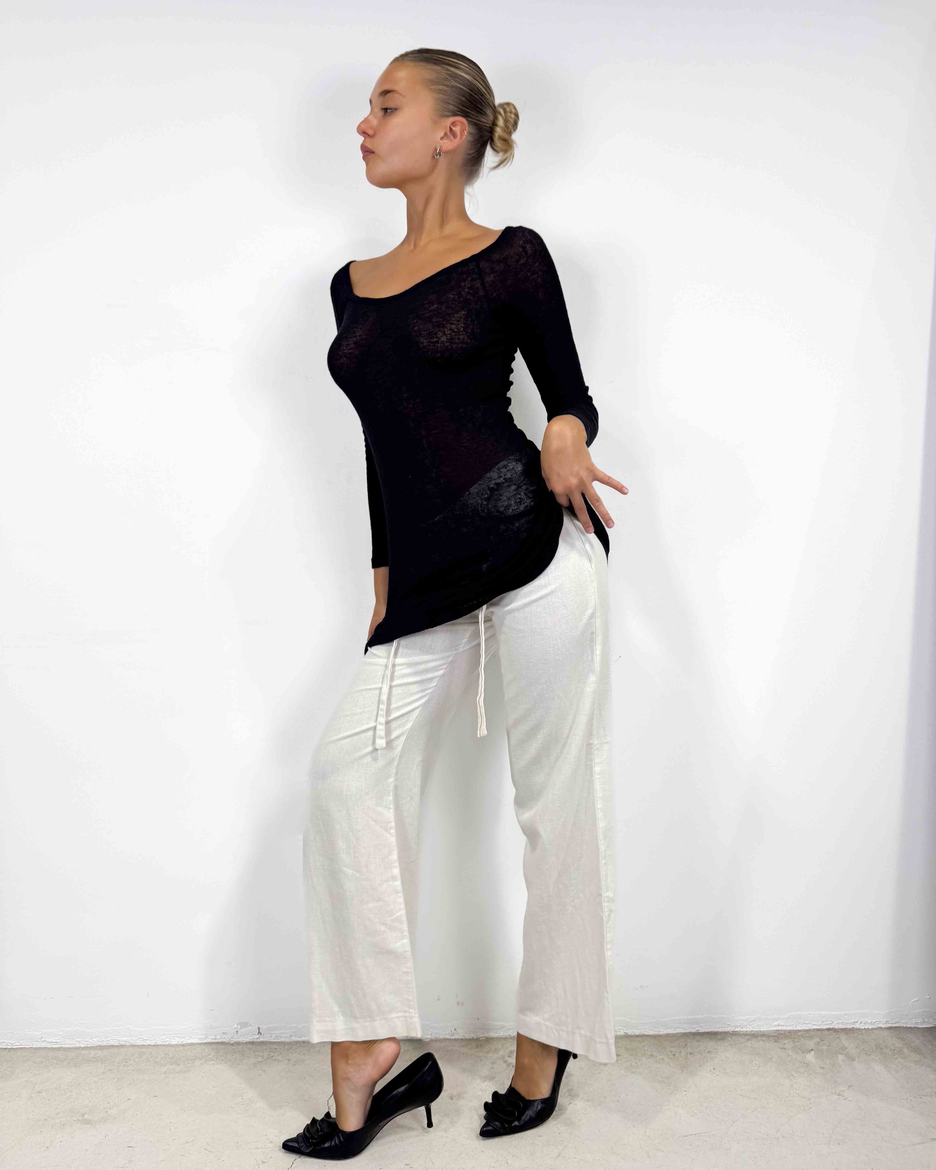 The amelia top