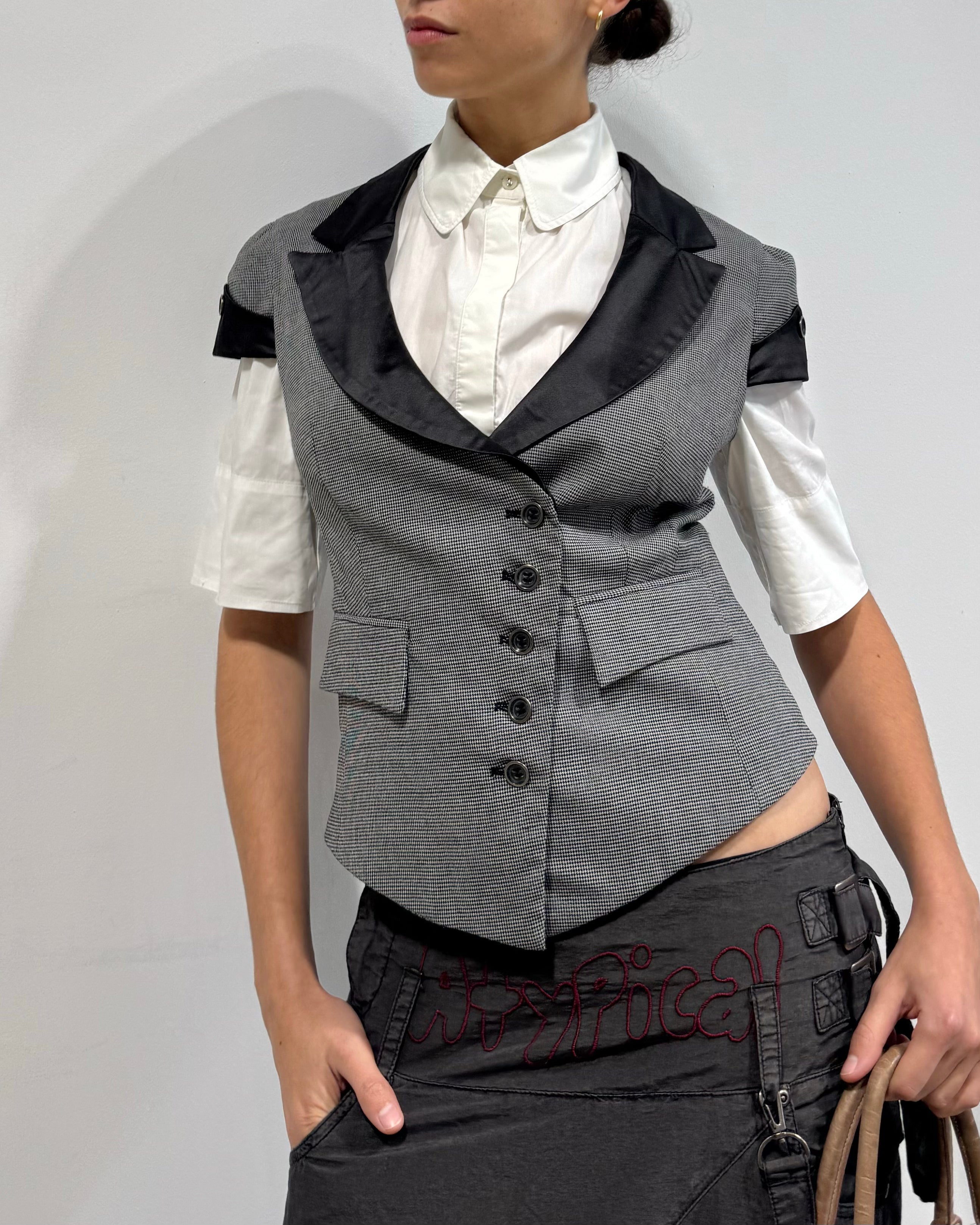 The emilia vest