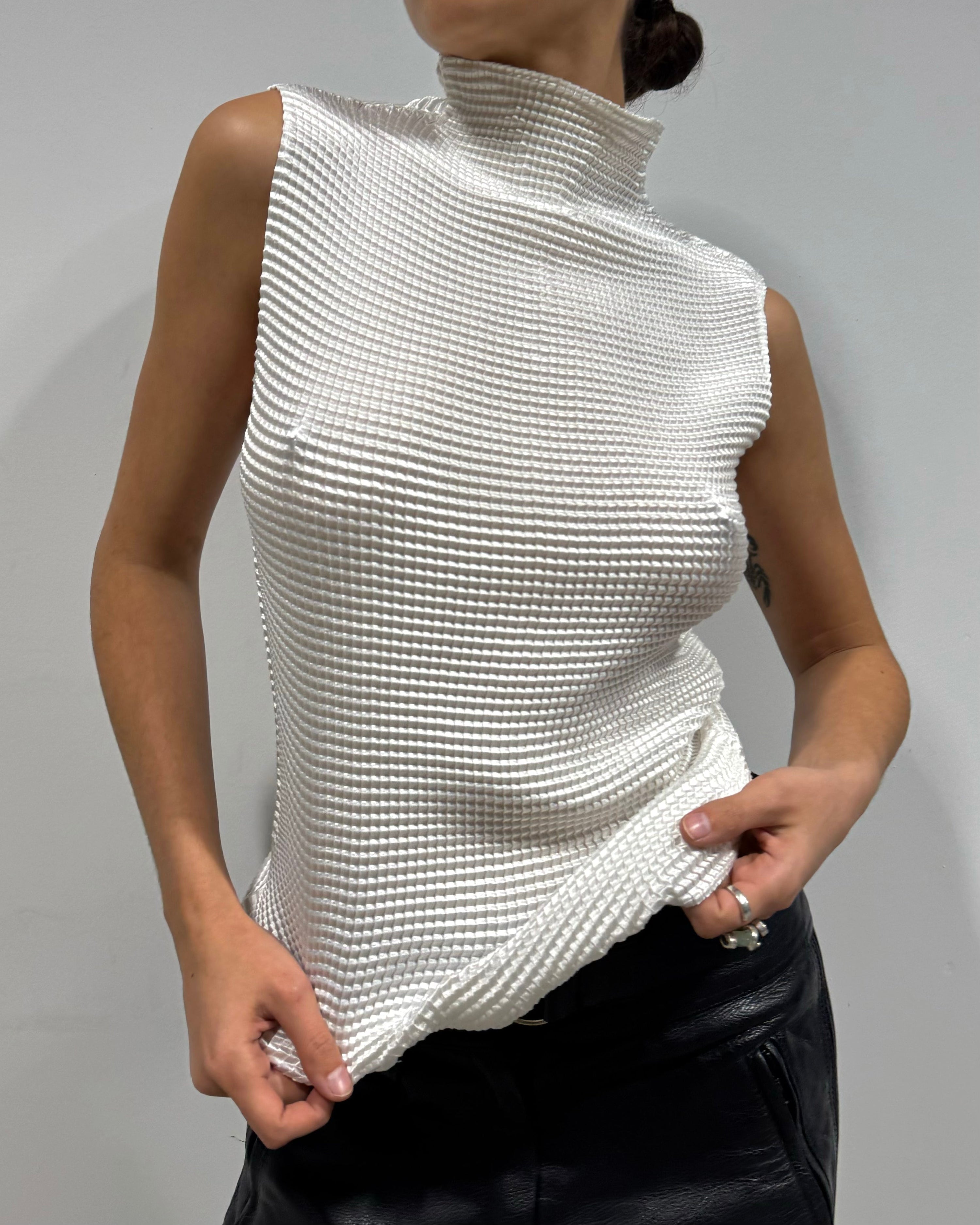 The aria top