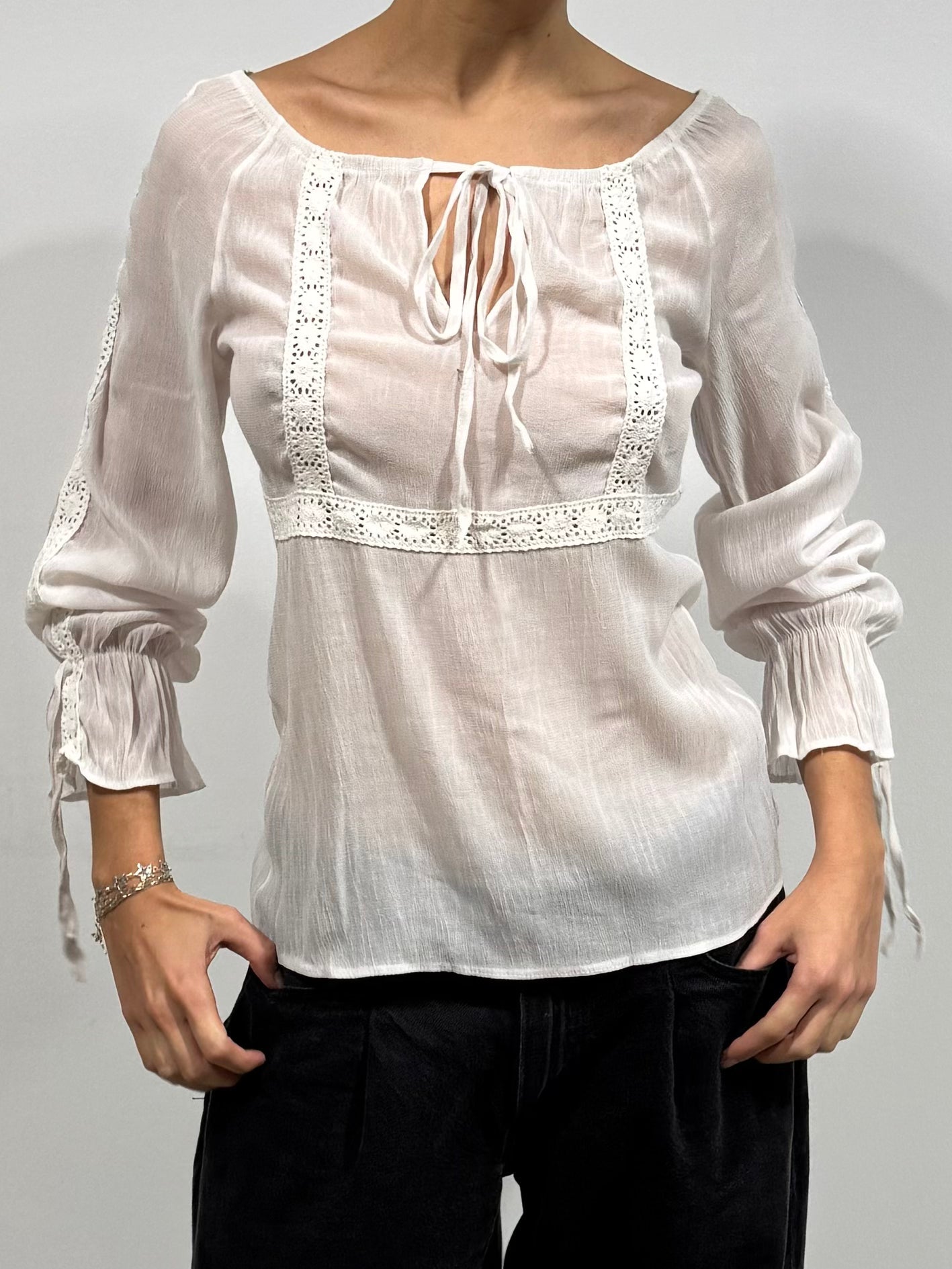 The alba top