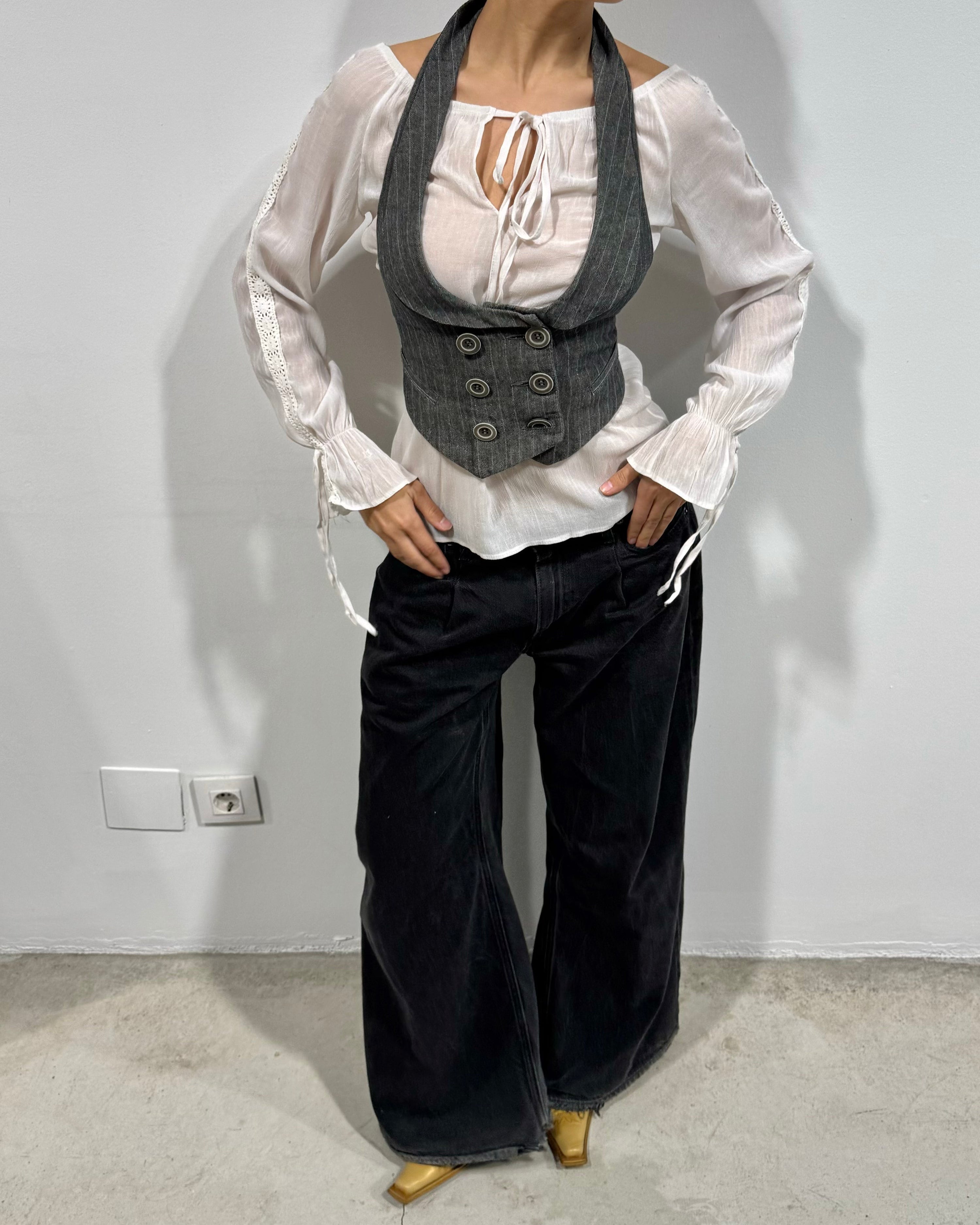 The linnea vest