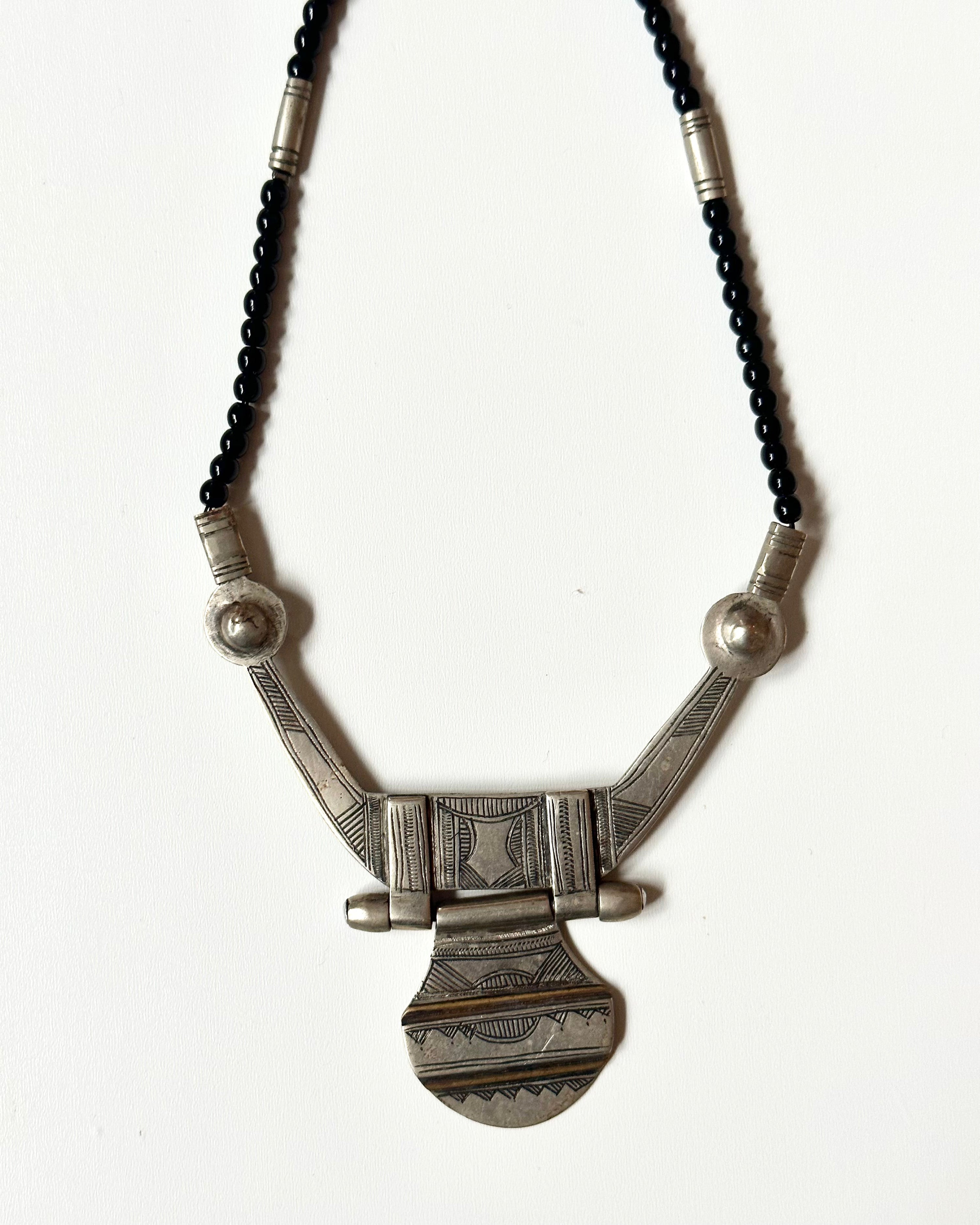 The helai necklace