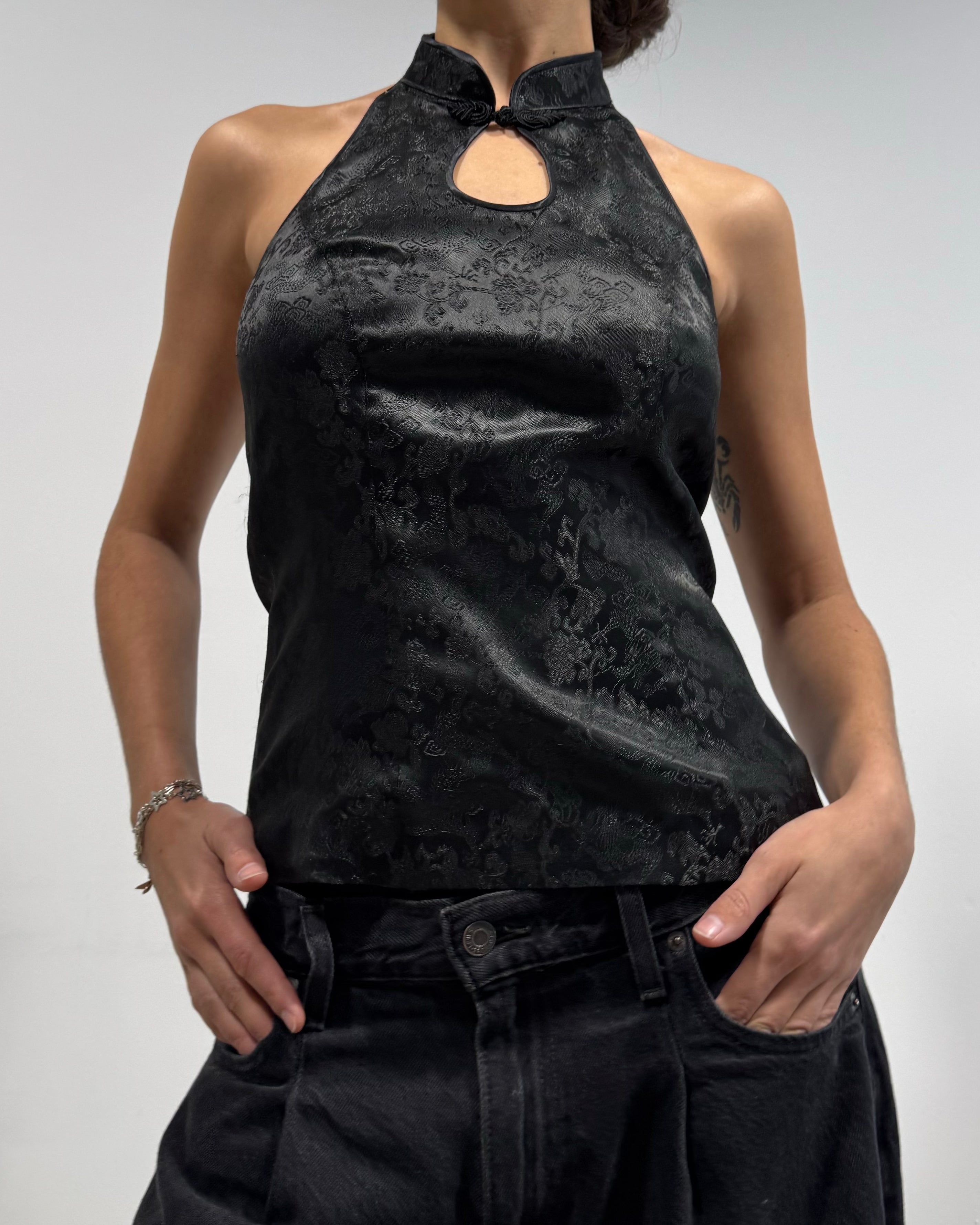 The selina top