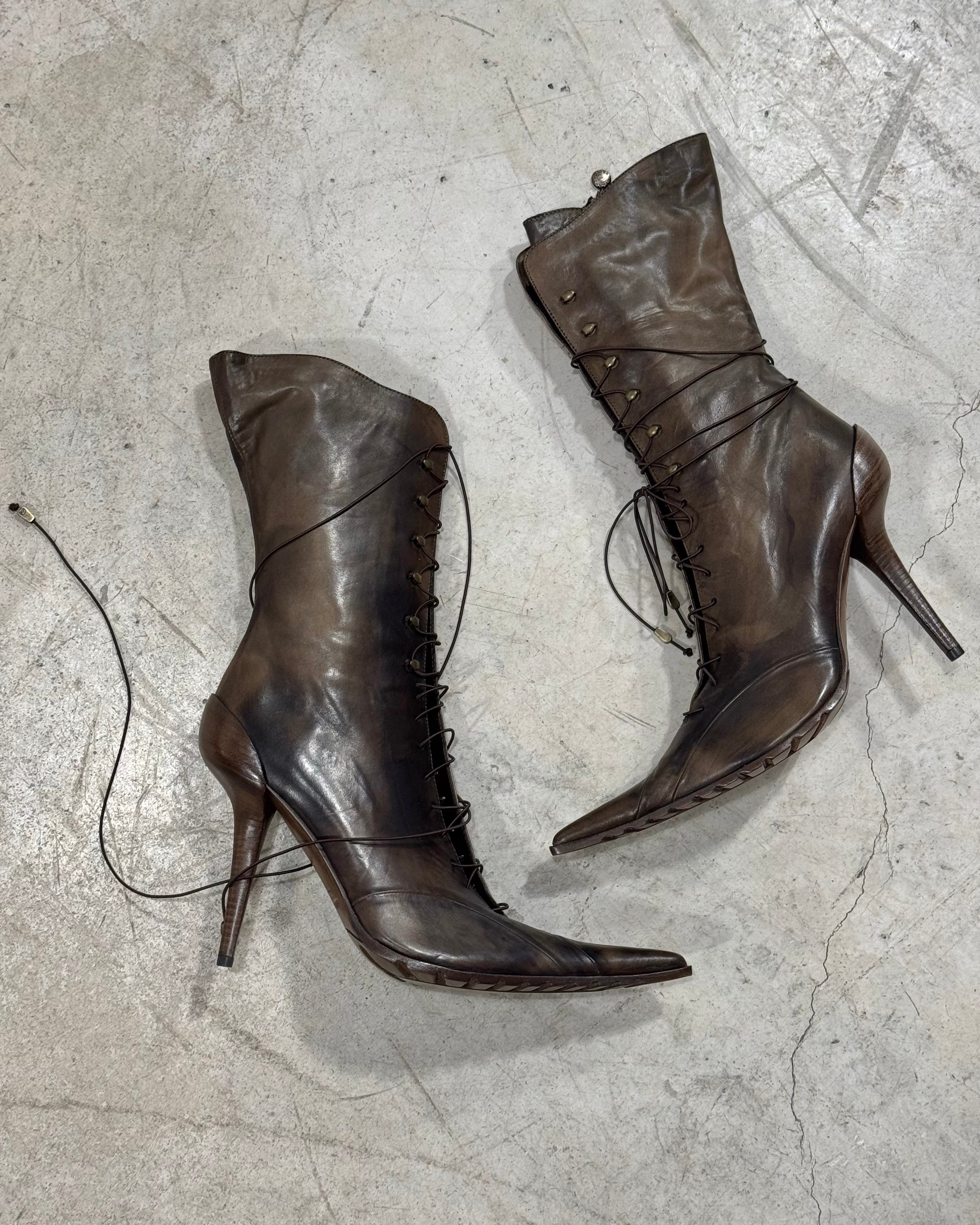 The mary boots