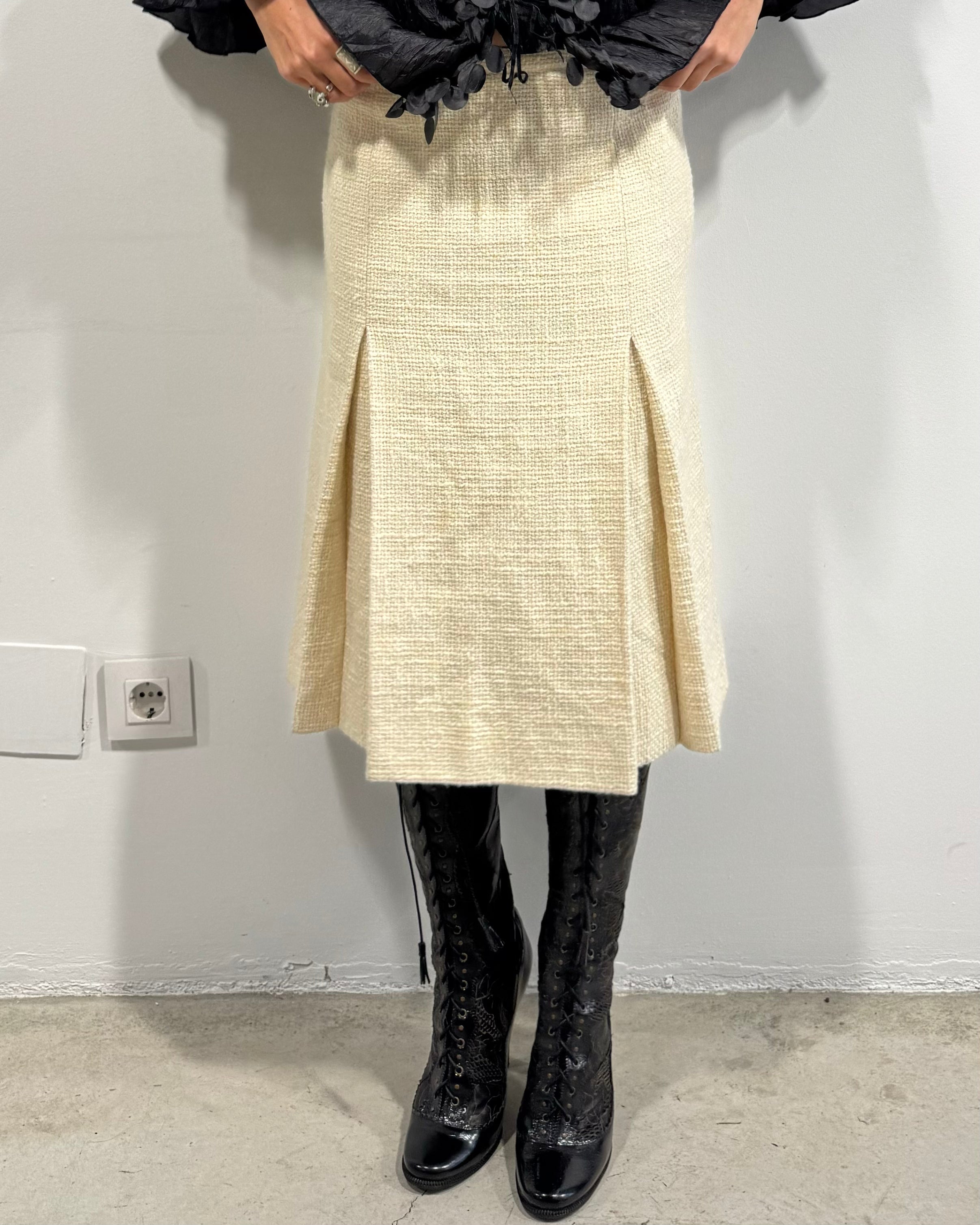 The isabelina boots