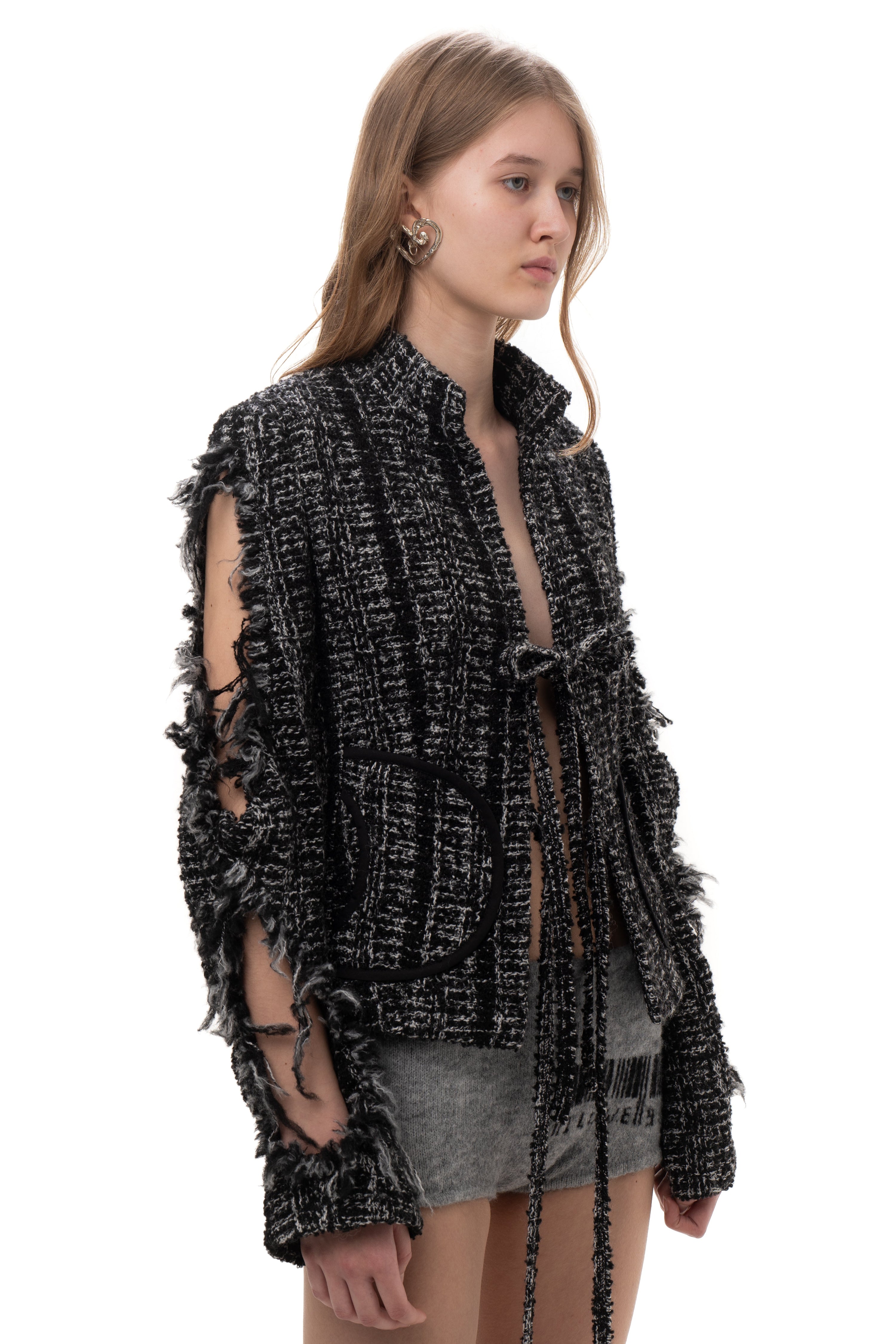 Twist sleeve suit jacket