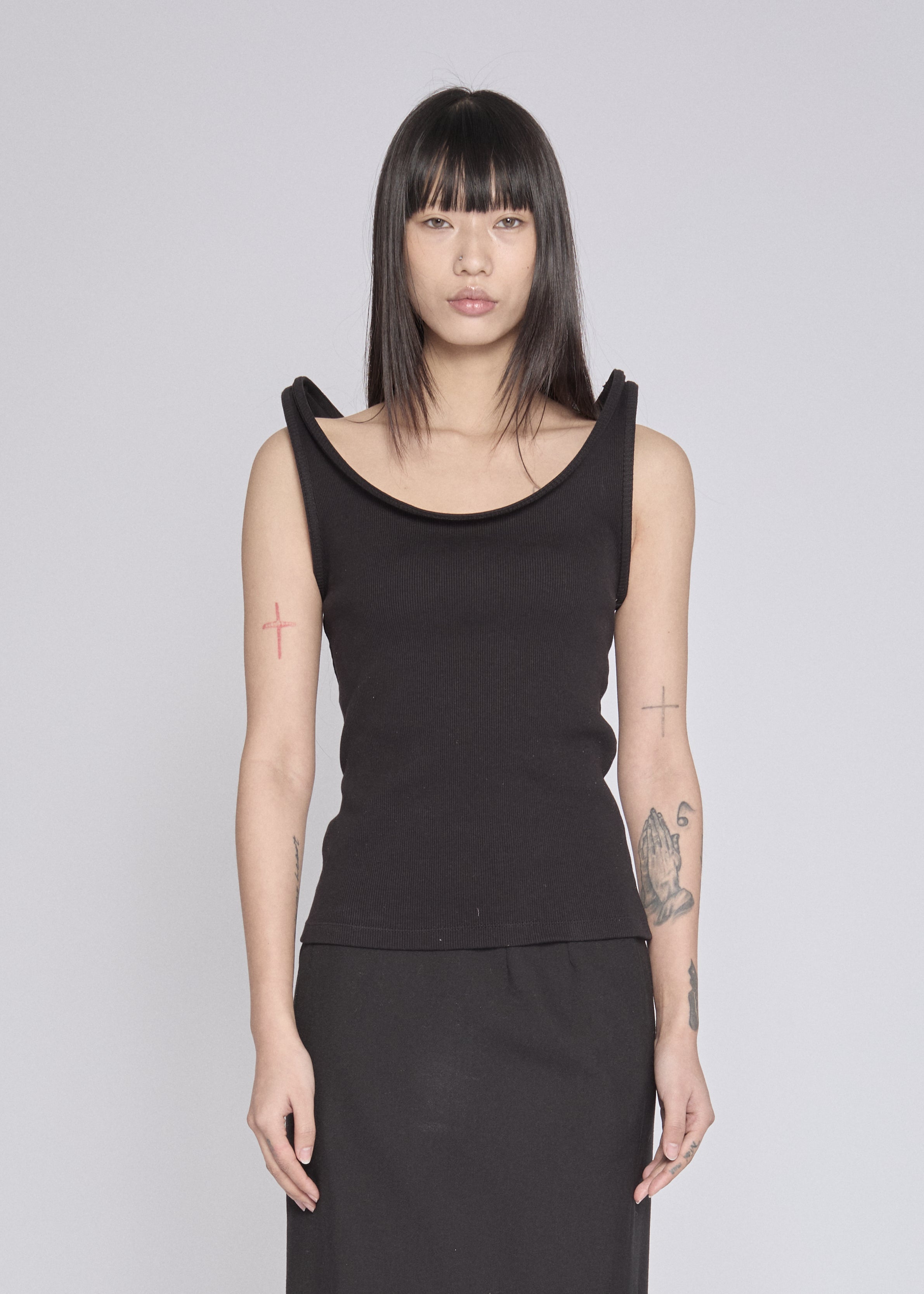 Blur tank top black