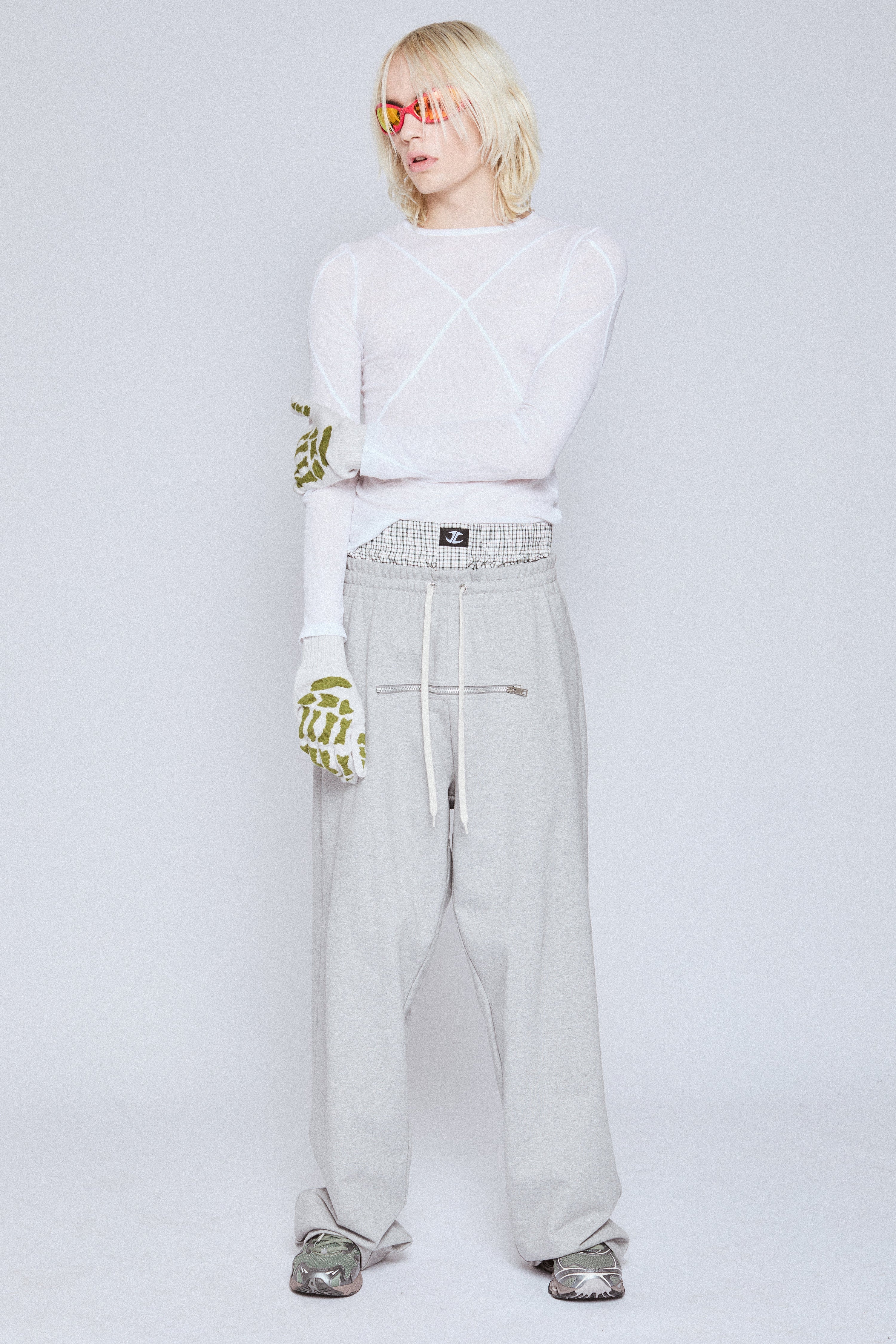 Blues long sleeve top white
