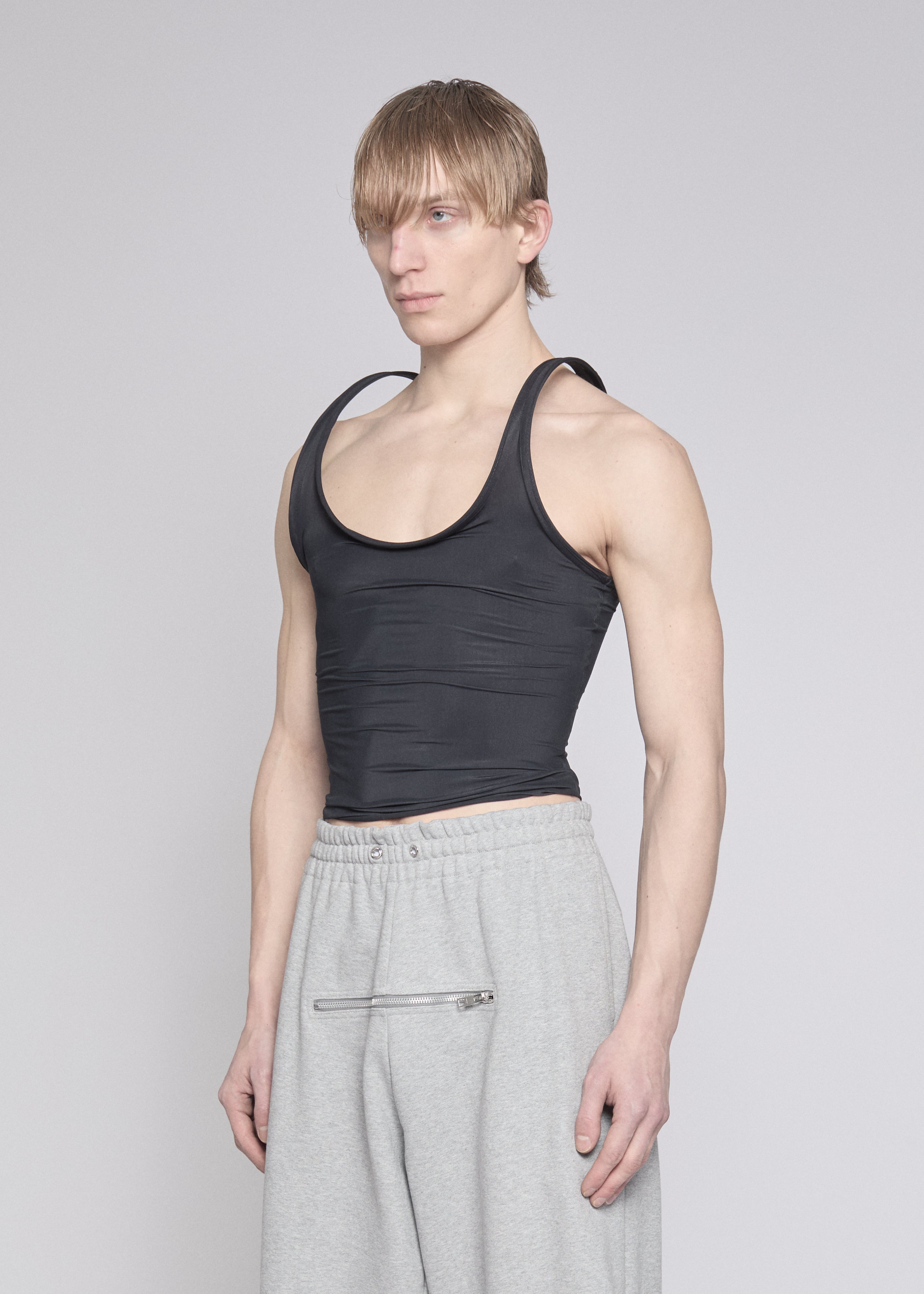 Blur tank top black