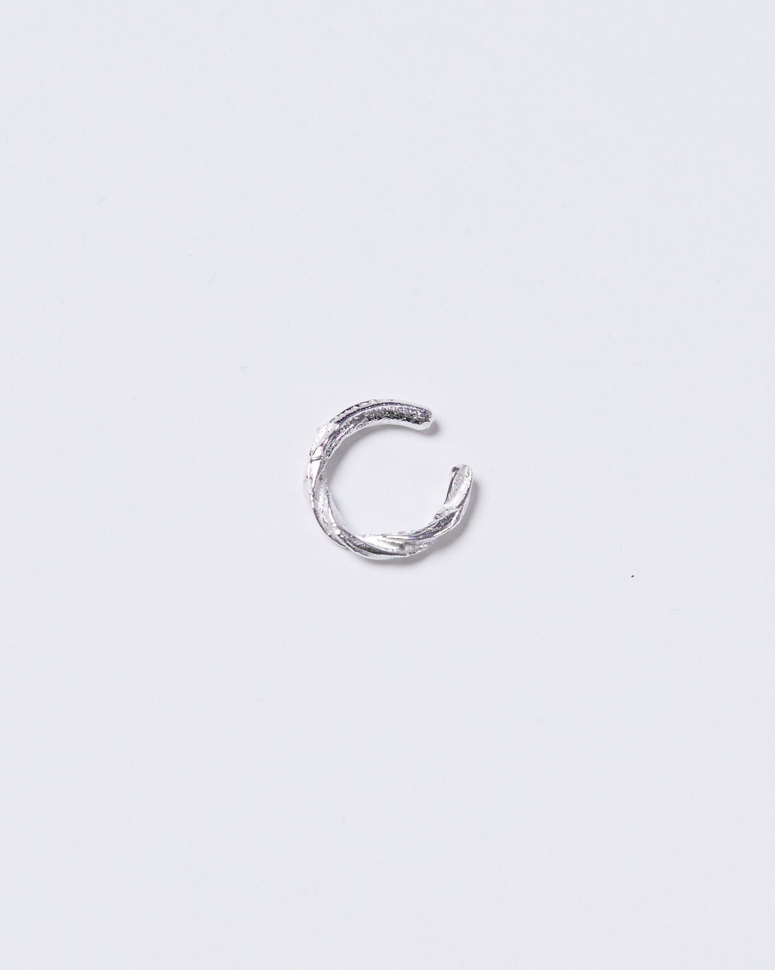 Ear cuff