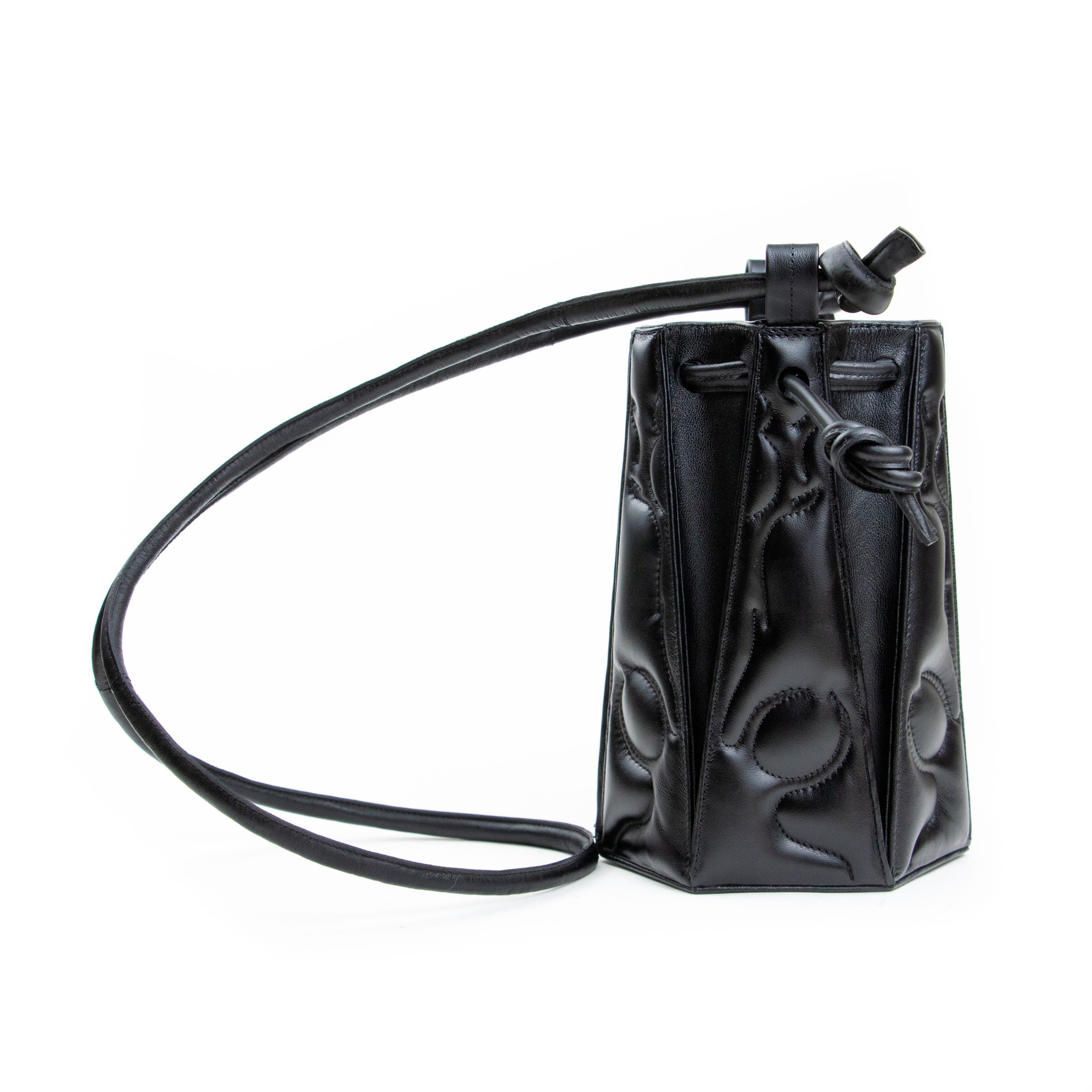 La bolsa grabada