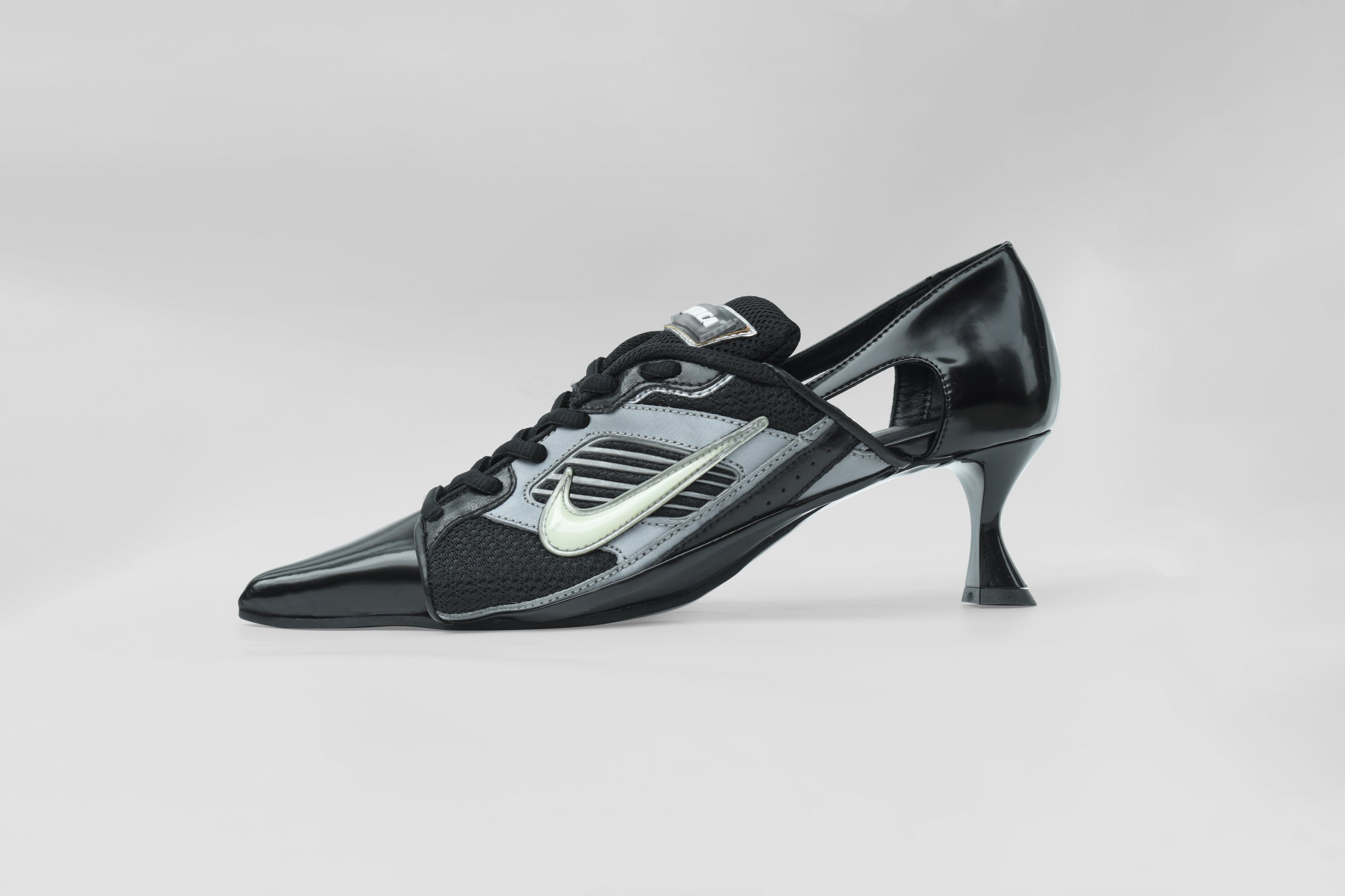 Aw20 'lamborghini' heel black