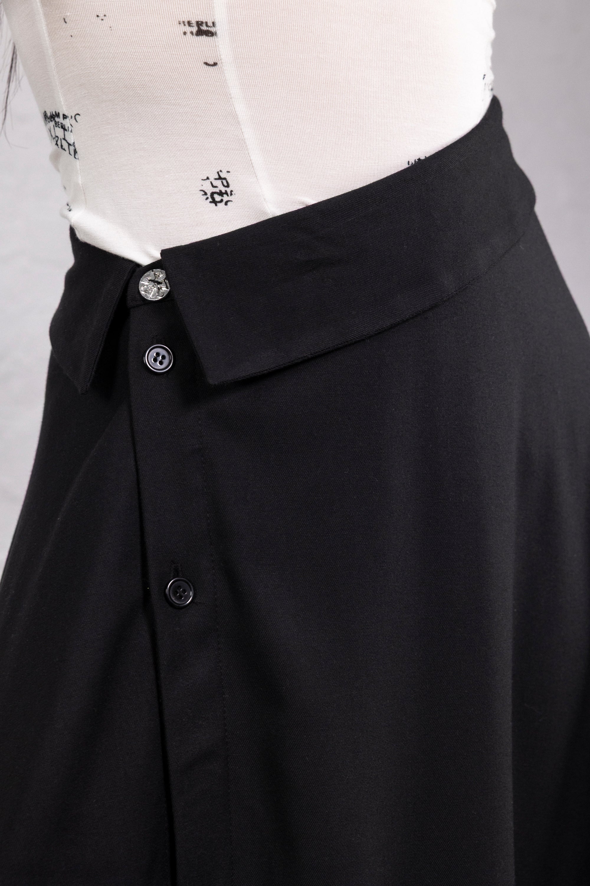 Collared skirt