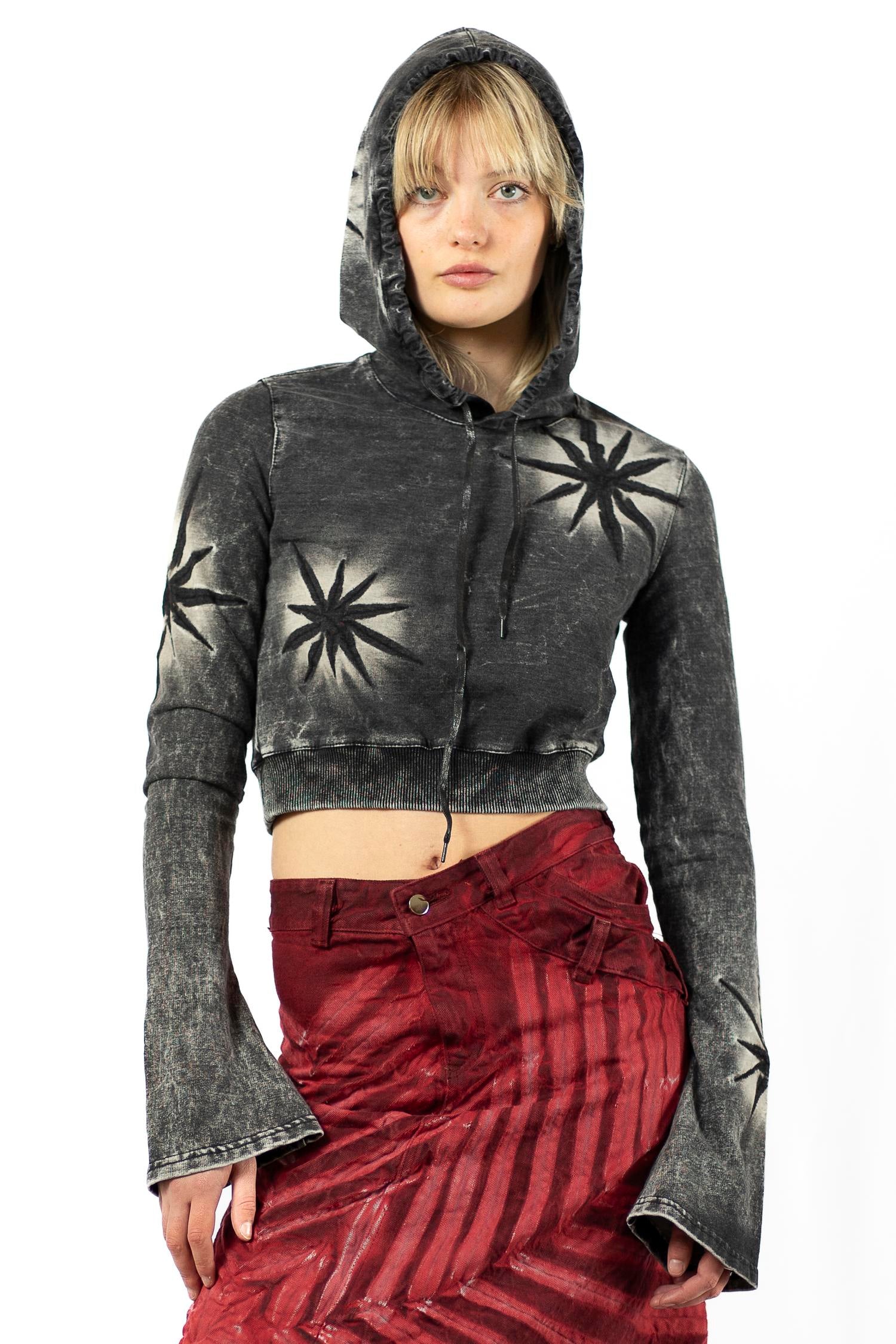 Cropped hoodie with sparkles