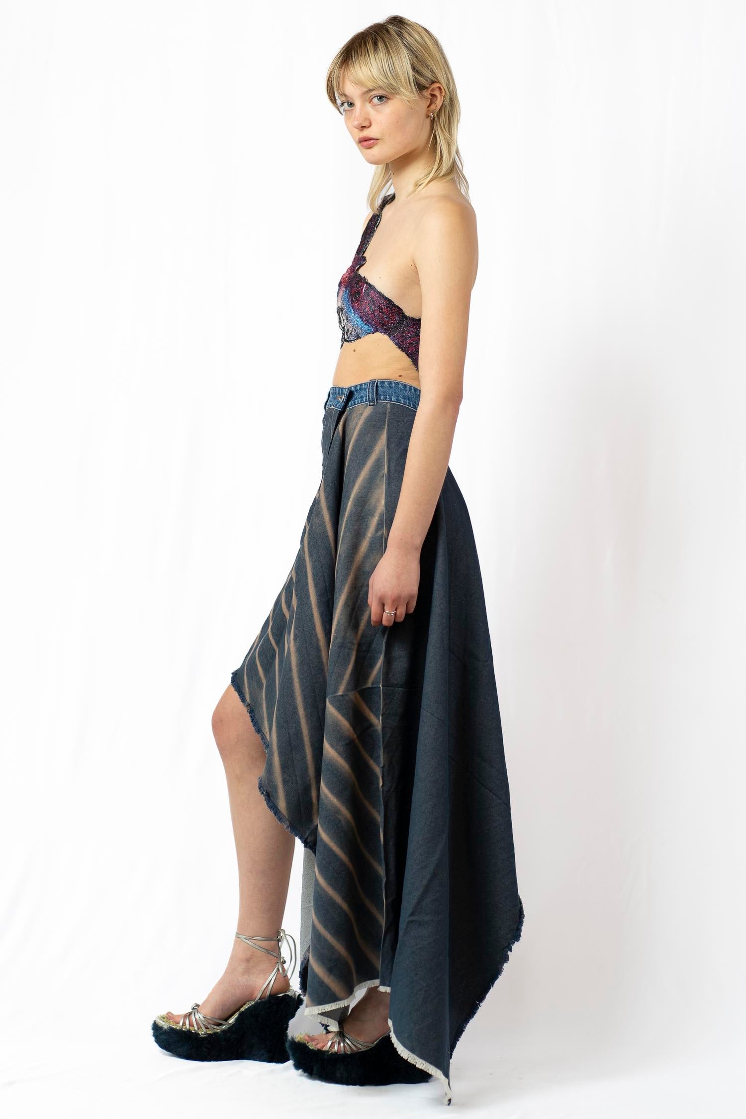Pleated cut out skirt