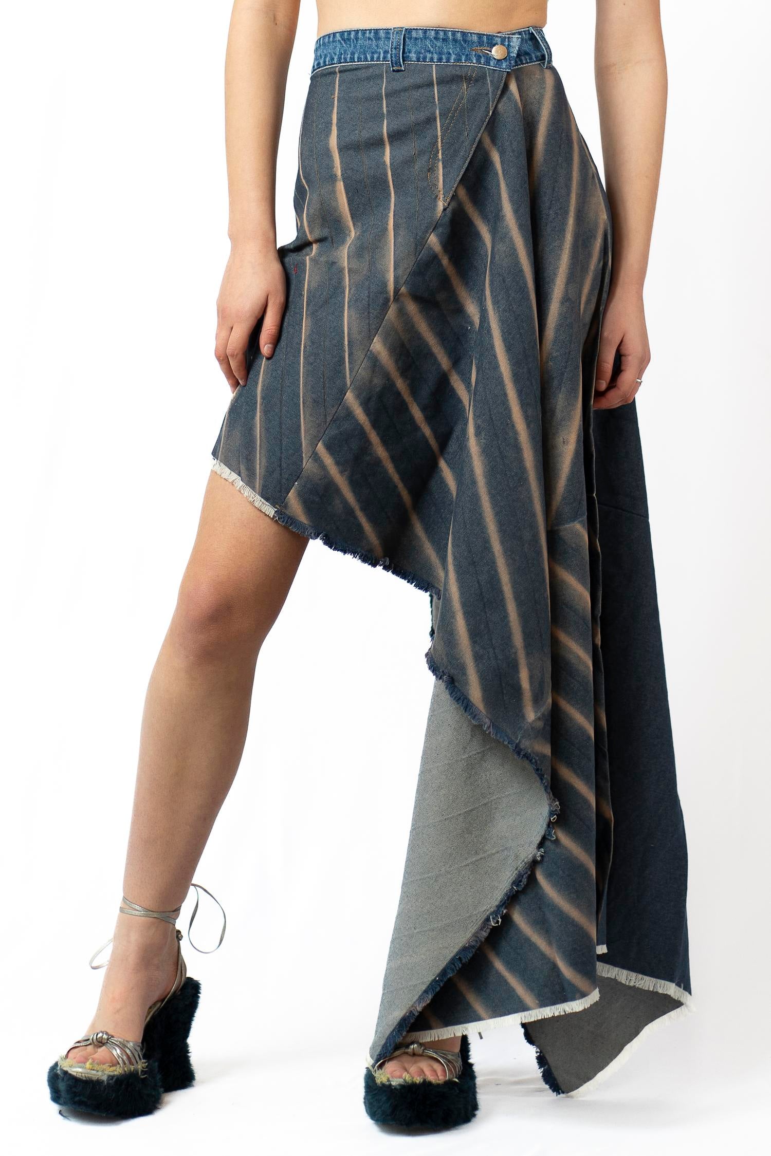 Pleated cut out skirt