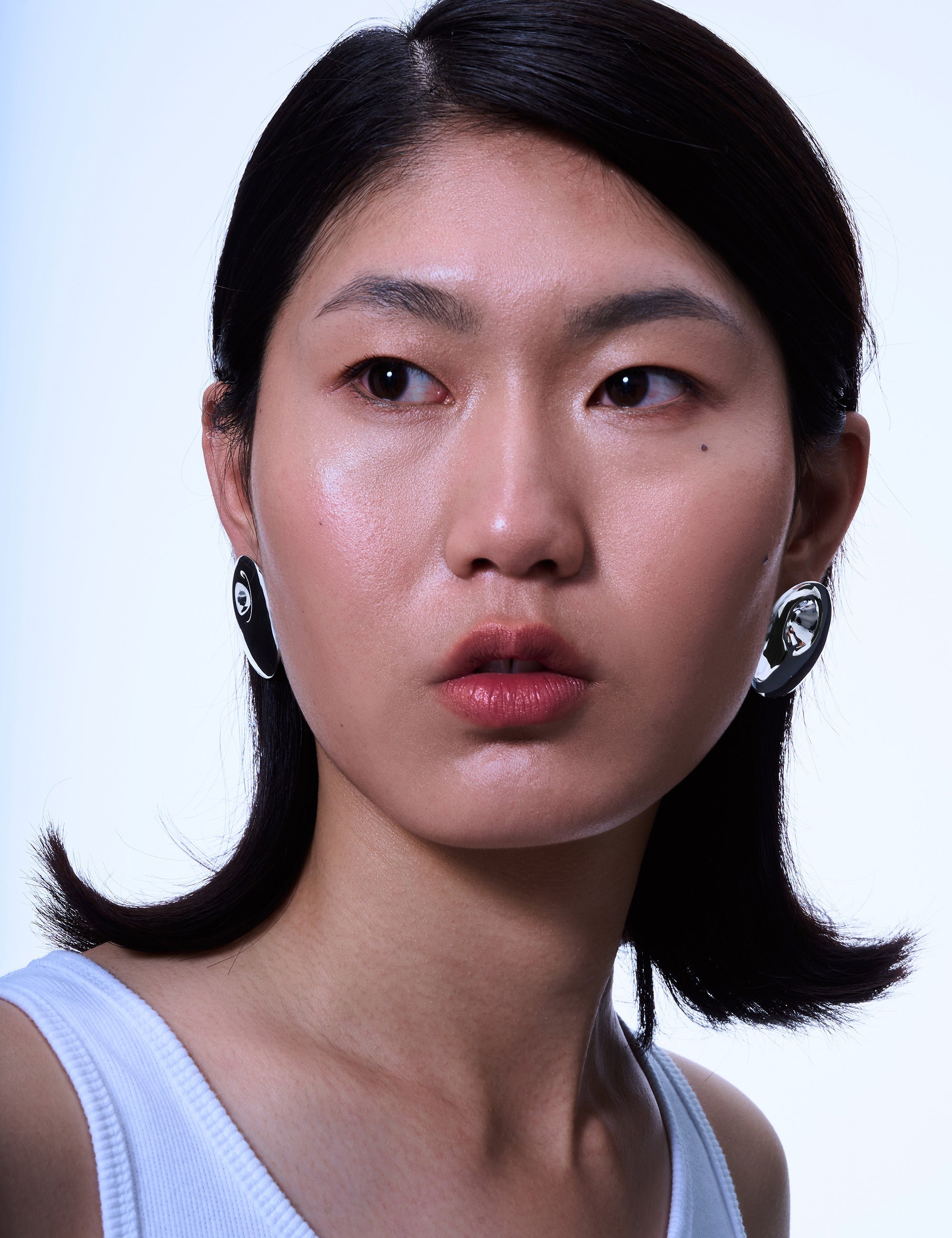 Oval earrings