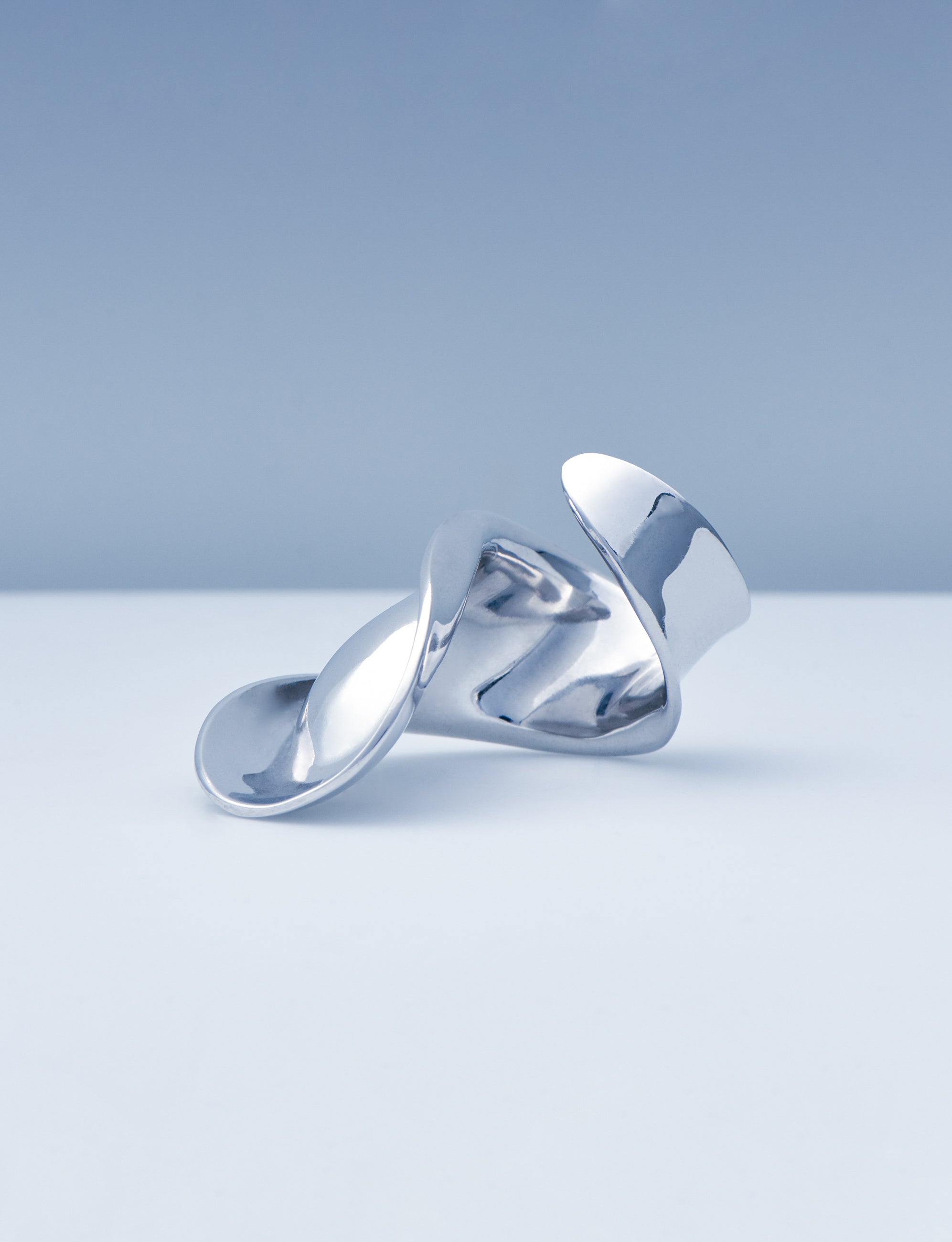 Overlay spoon ring
