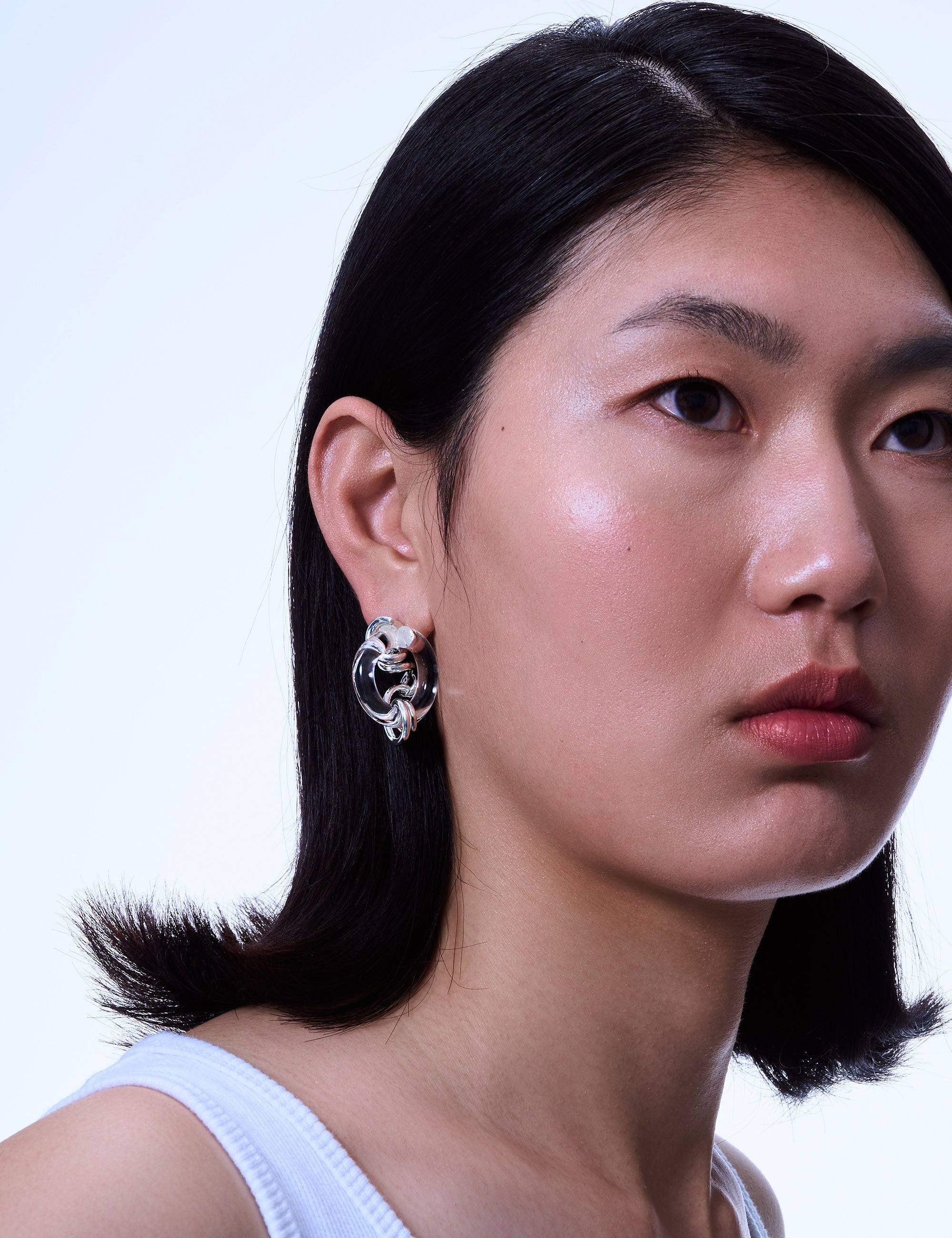 Worm chain hoops