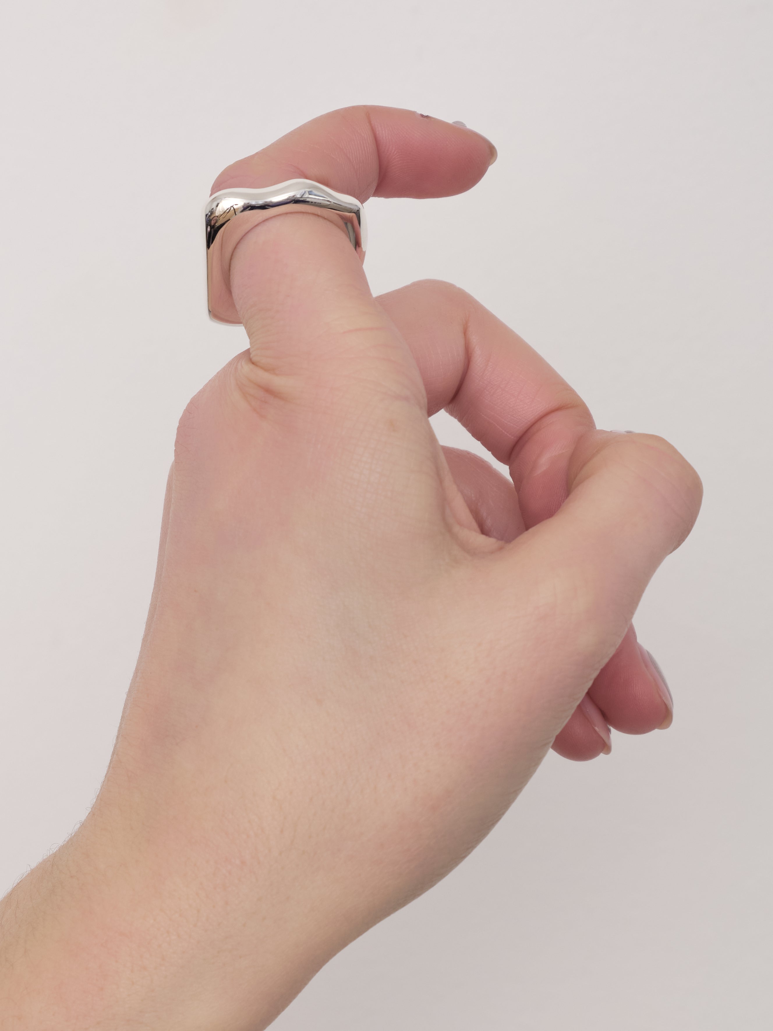 Ergo ring wiggle