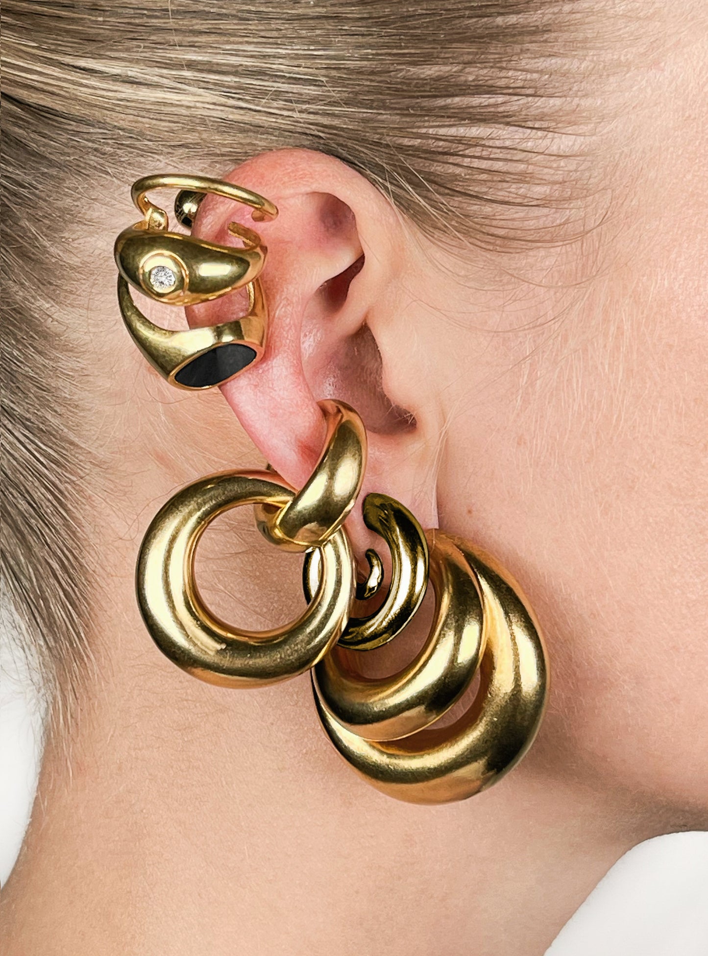 Famiglia chevalier earrings gold