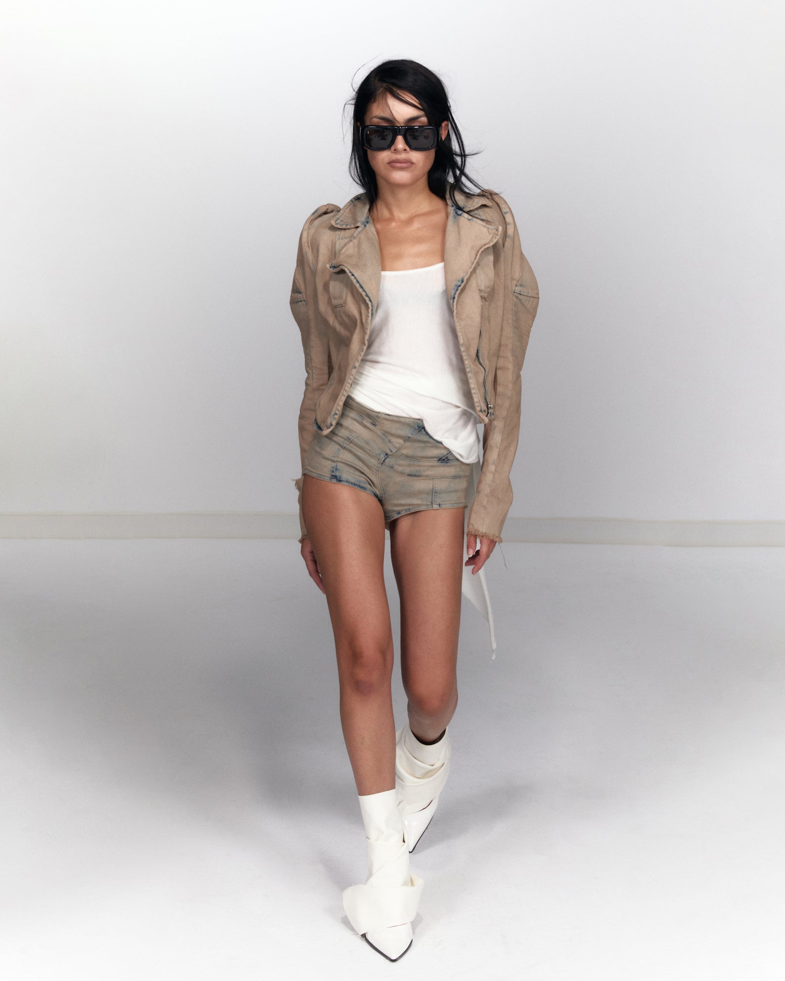 Twirl hot pants mudwash - made to order