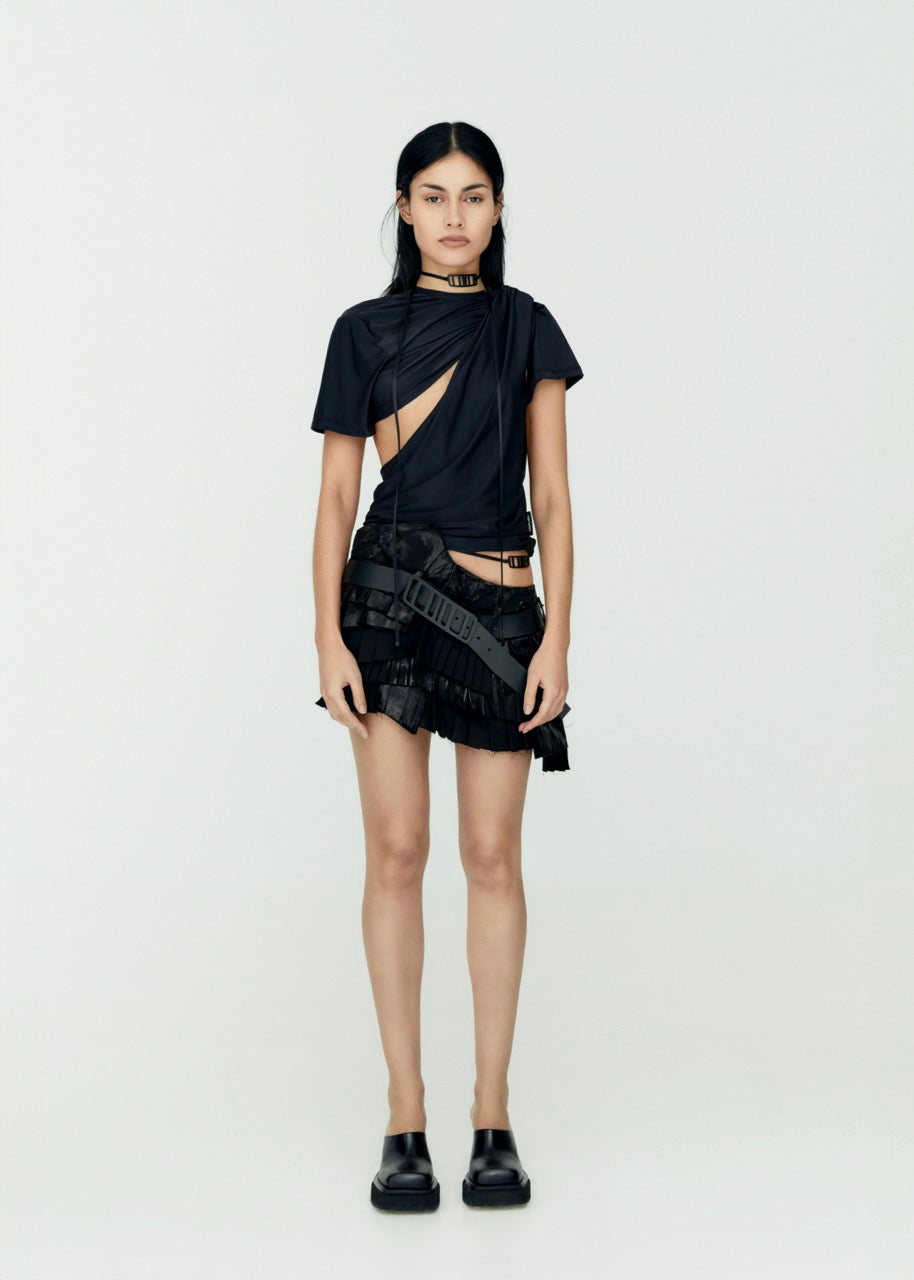 Asymmetric draped top black