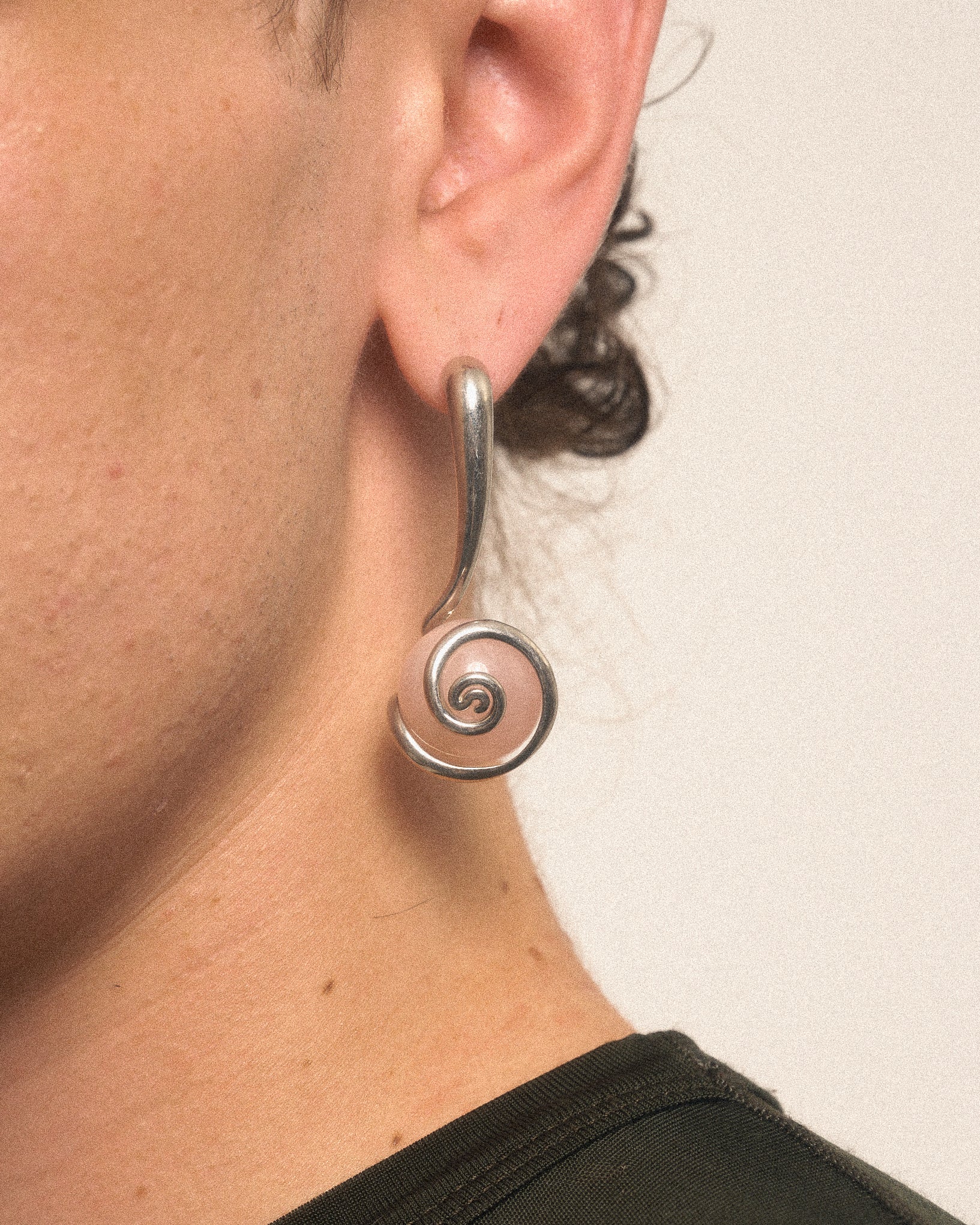 Ascolto earrings