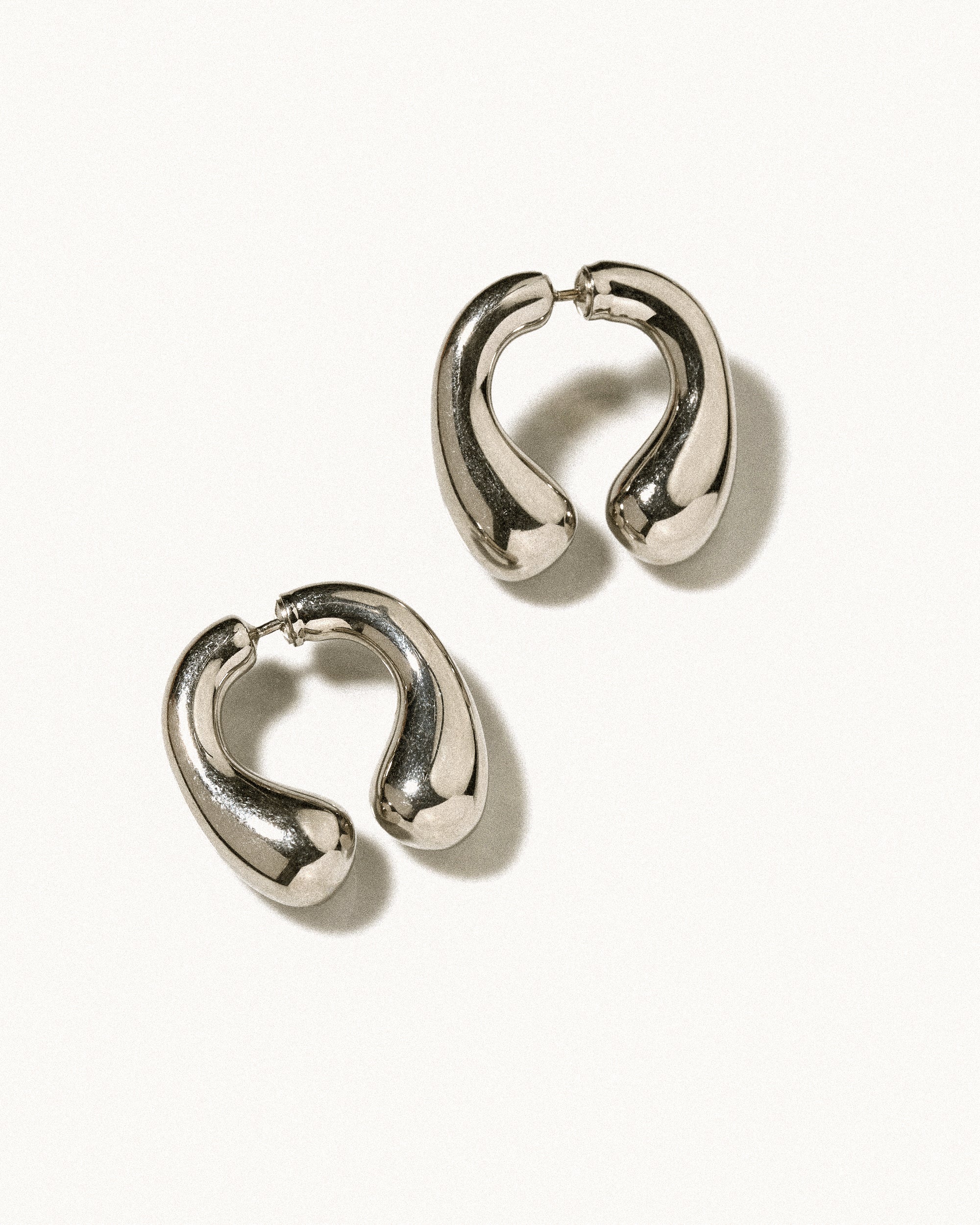 P helix earrings silver