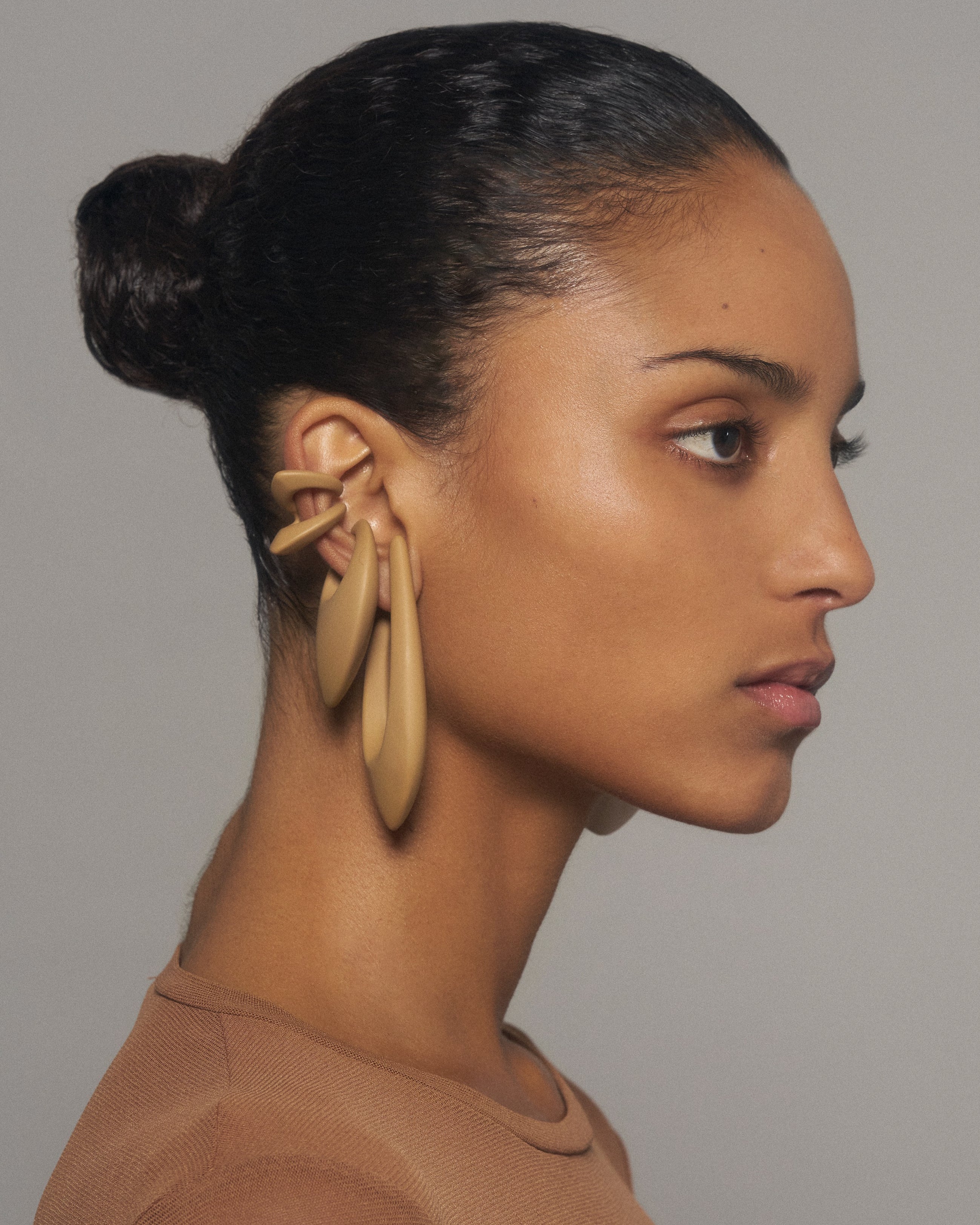 Spada drop earrings