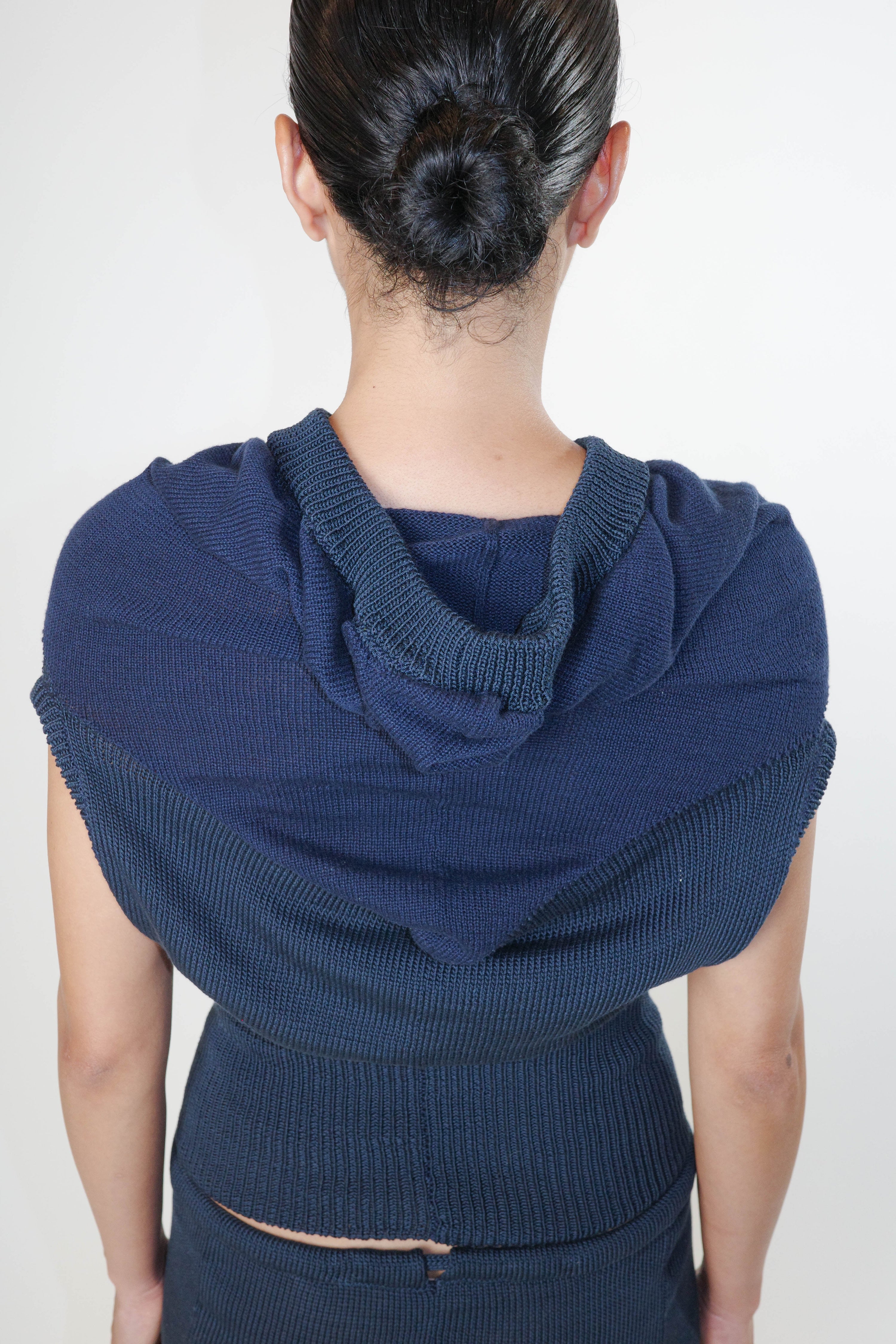 Triangle vest (navy)