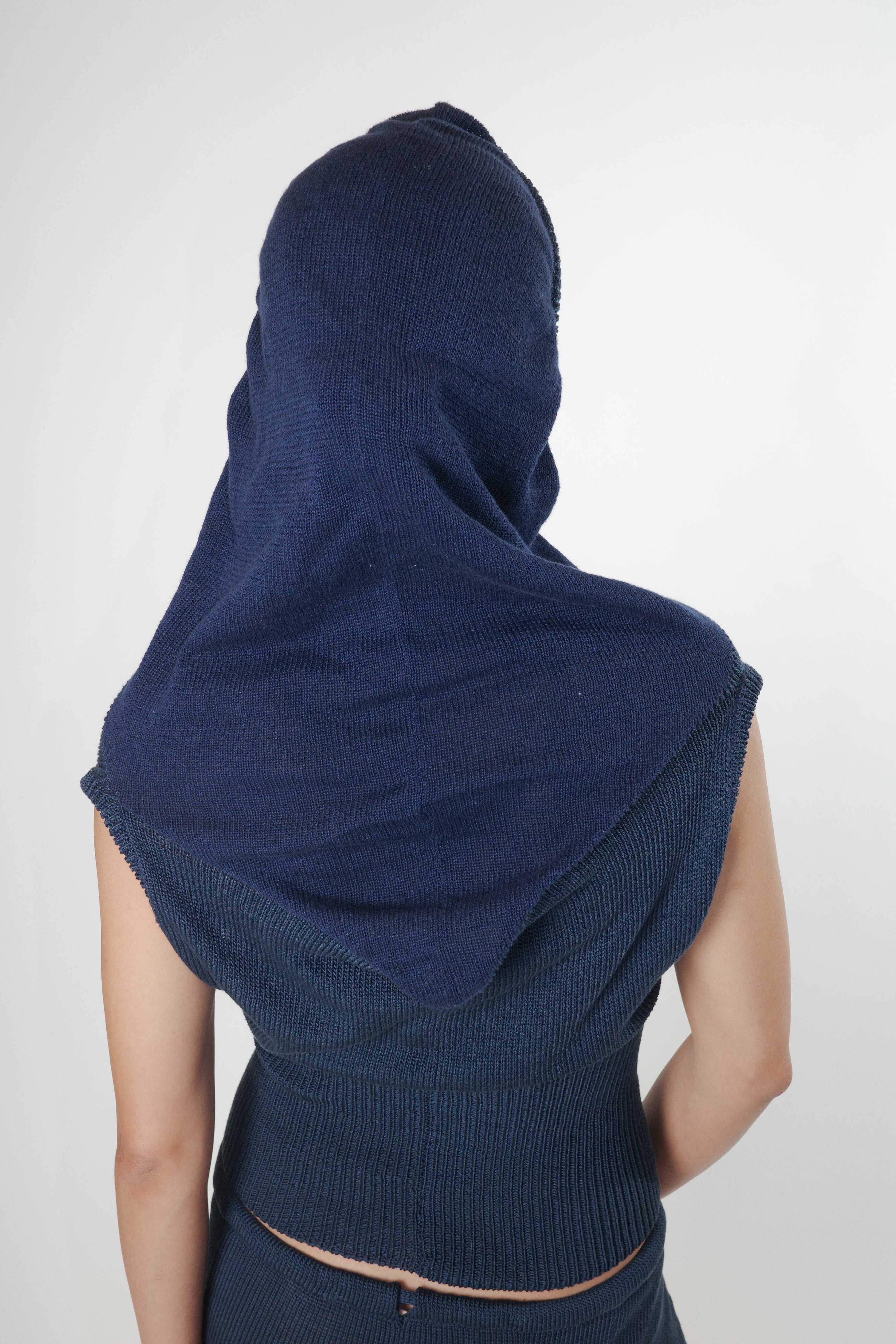 Triangle vest (navy)