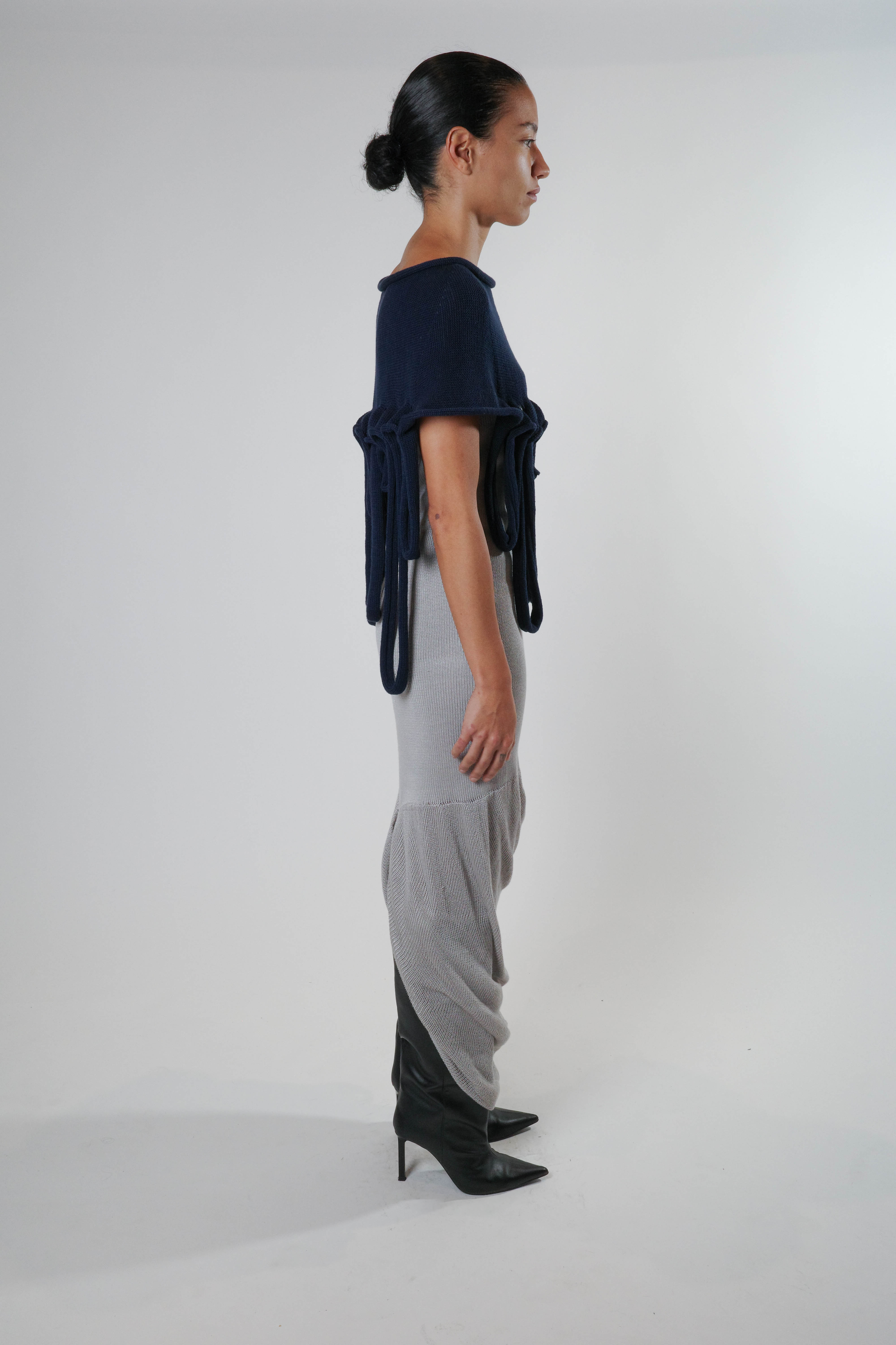 Swiggle poncho (navy)