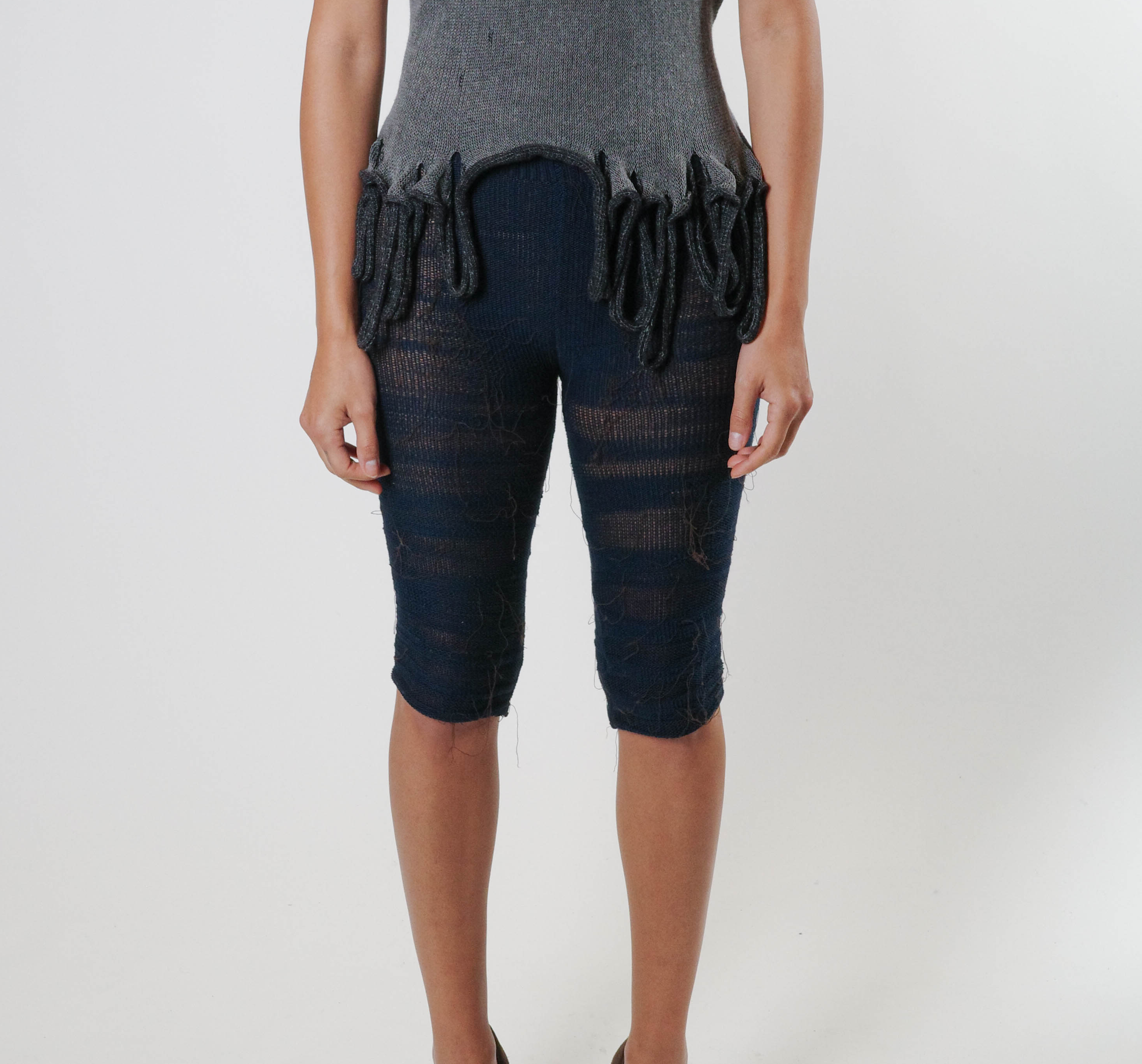 Organic capri (navy/brown)