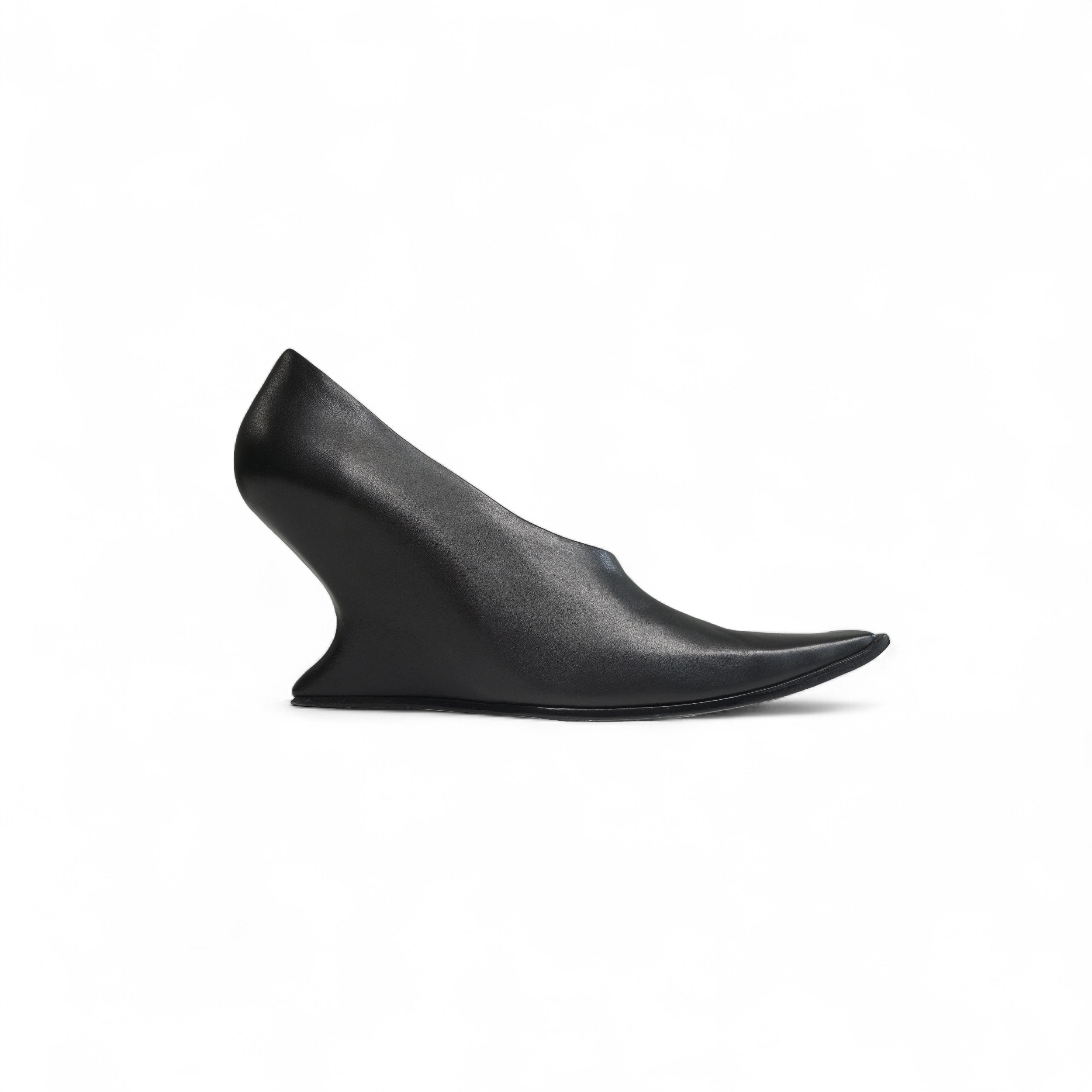 Crewsing heels