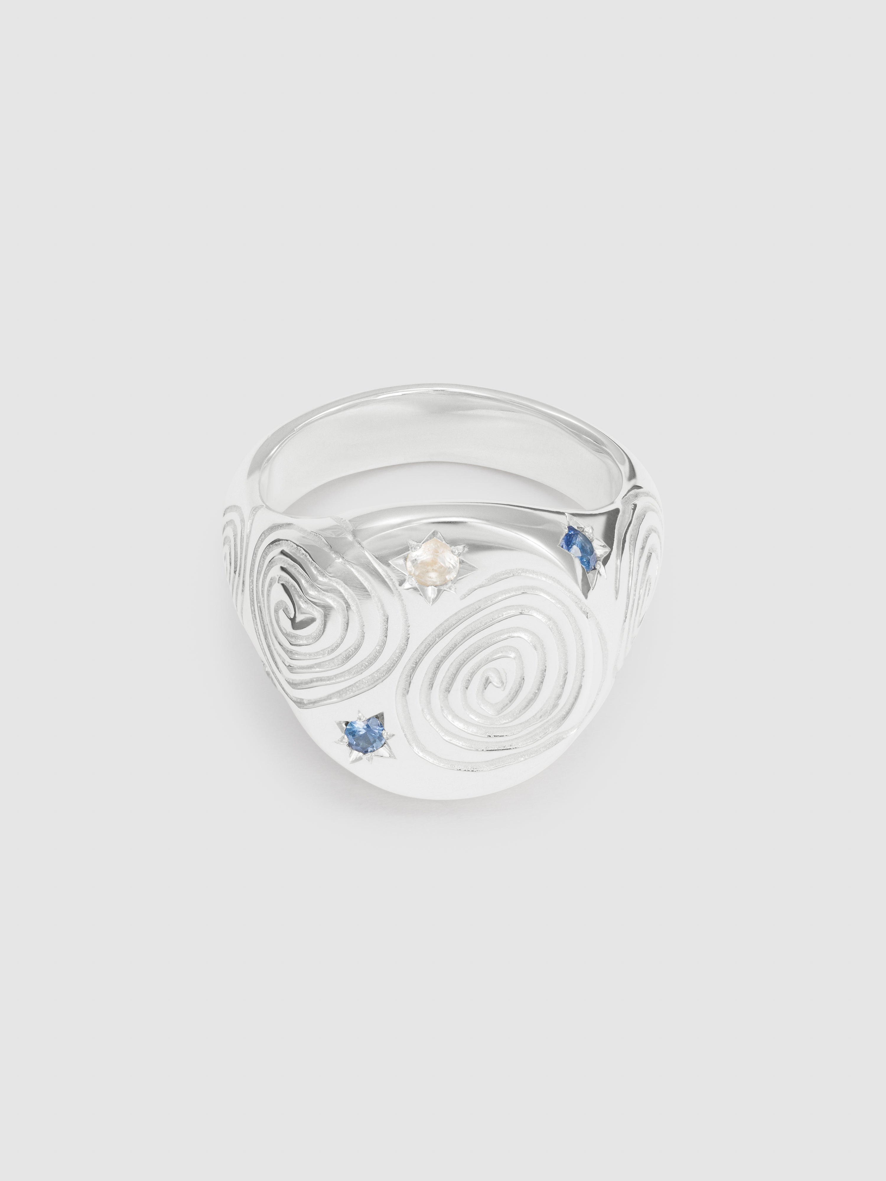 Silver river sapphire signet