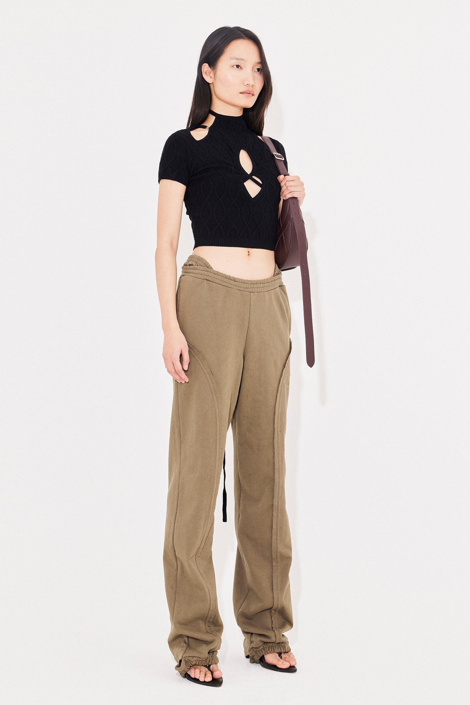 Claw top black