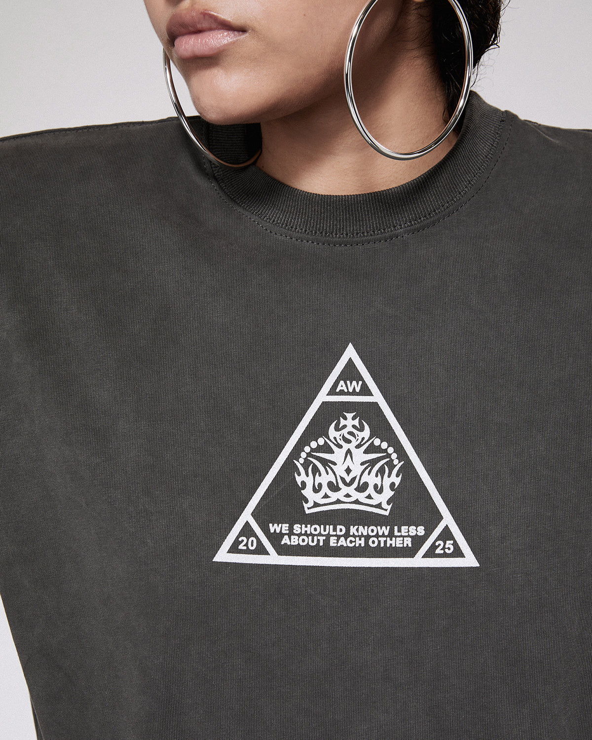 Boxy srvc t-shirt washed black