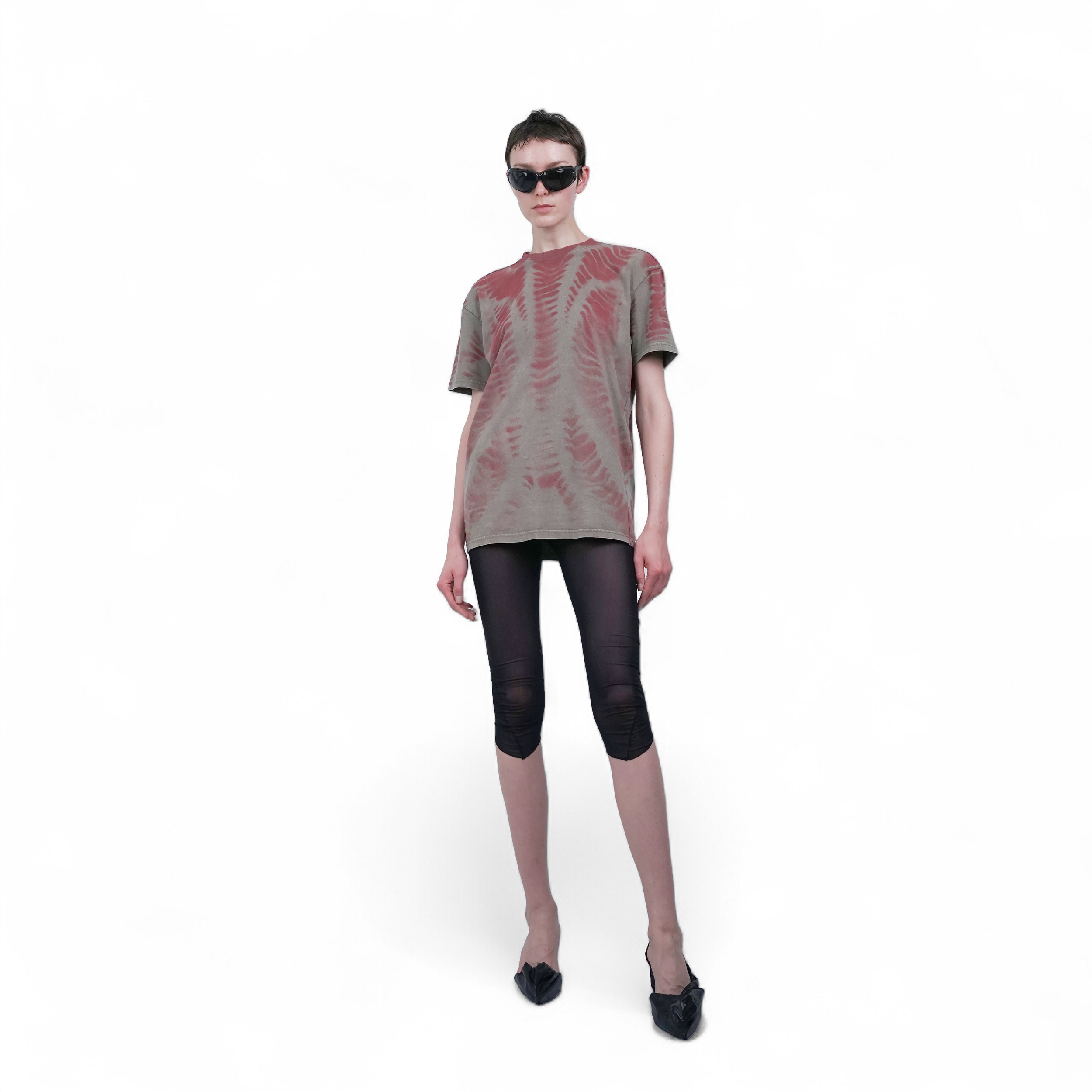 Spray print tee