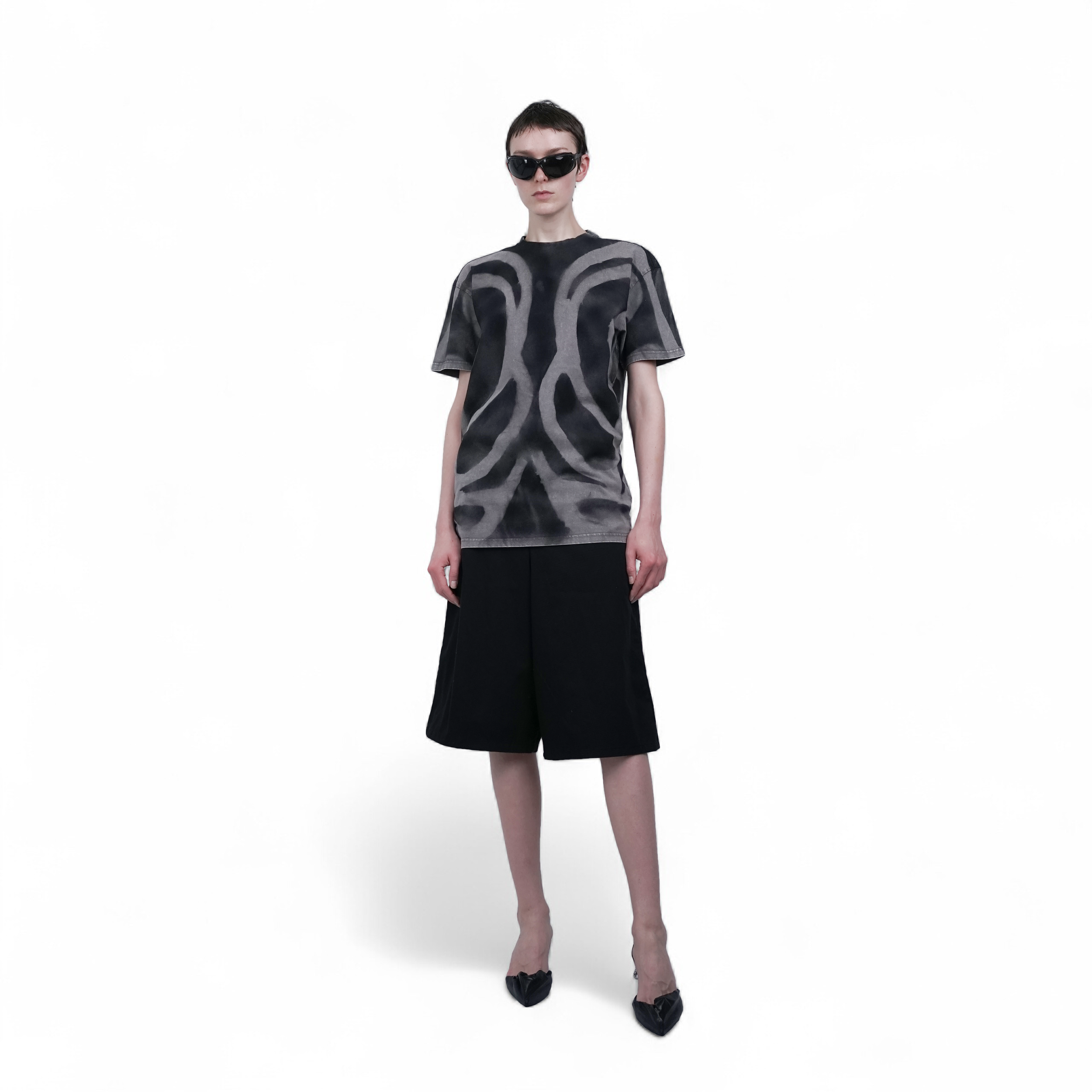 Spray print tee