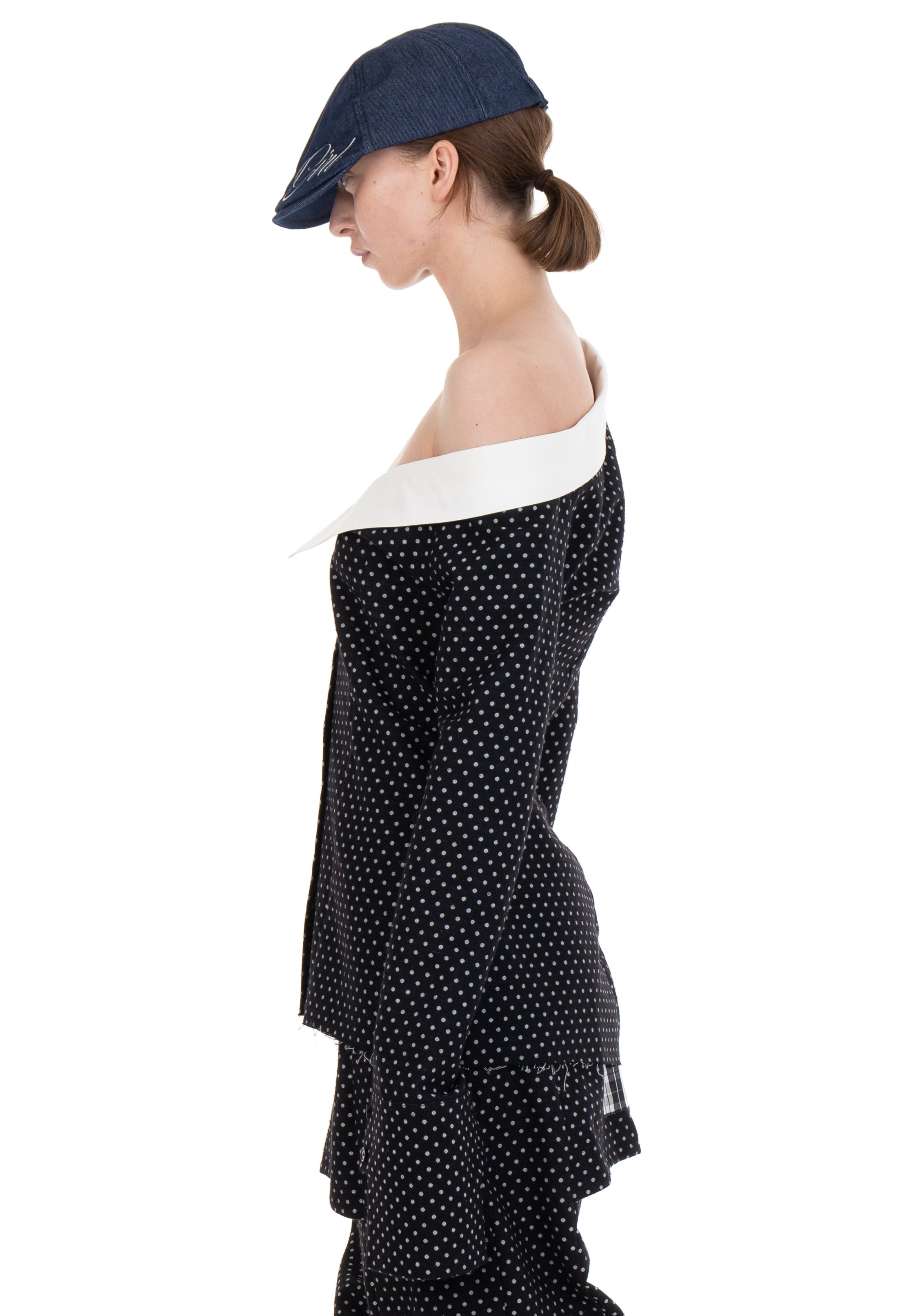 Off shoulder wool shirt