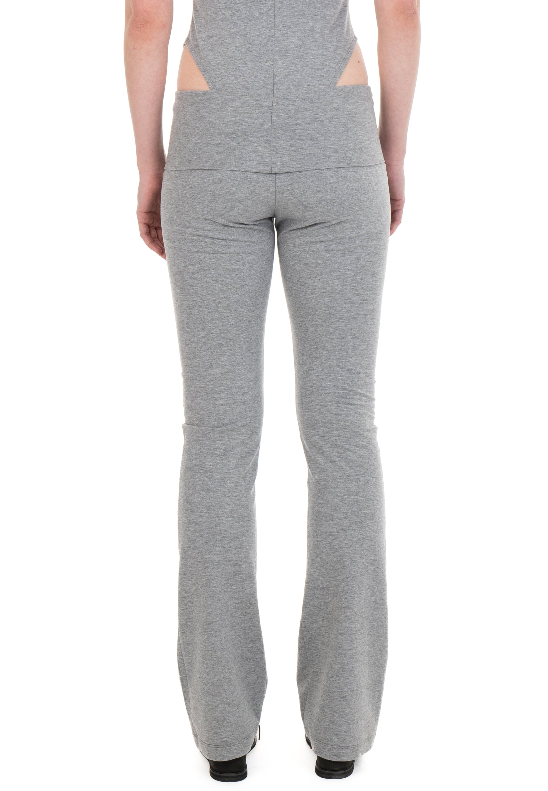Note yoga pants