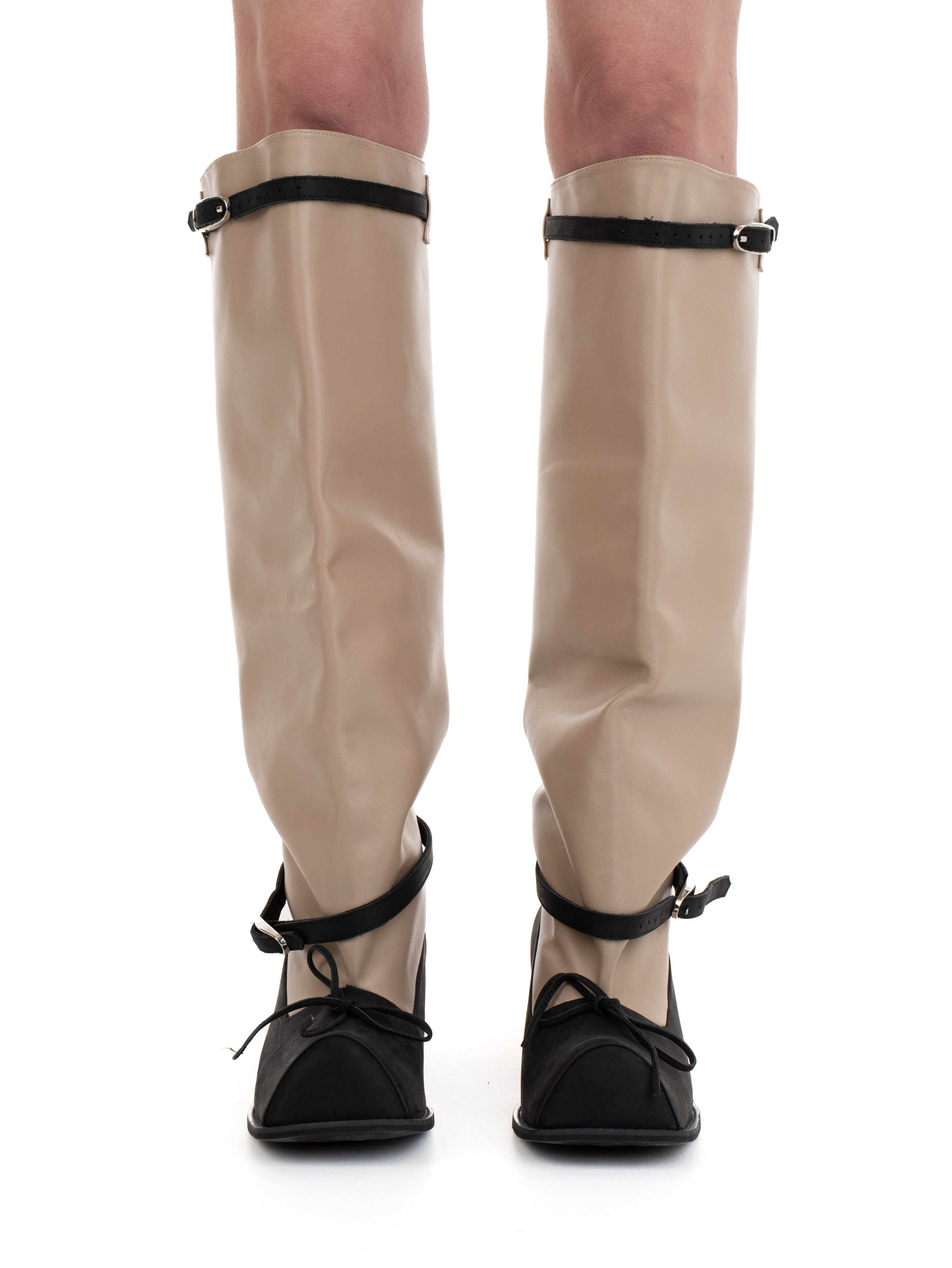 Hofa knee high buckle boots beige/black