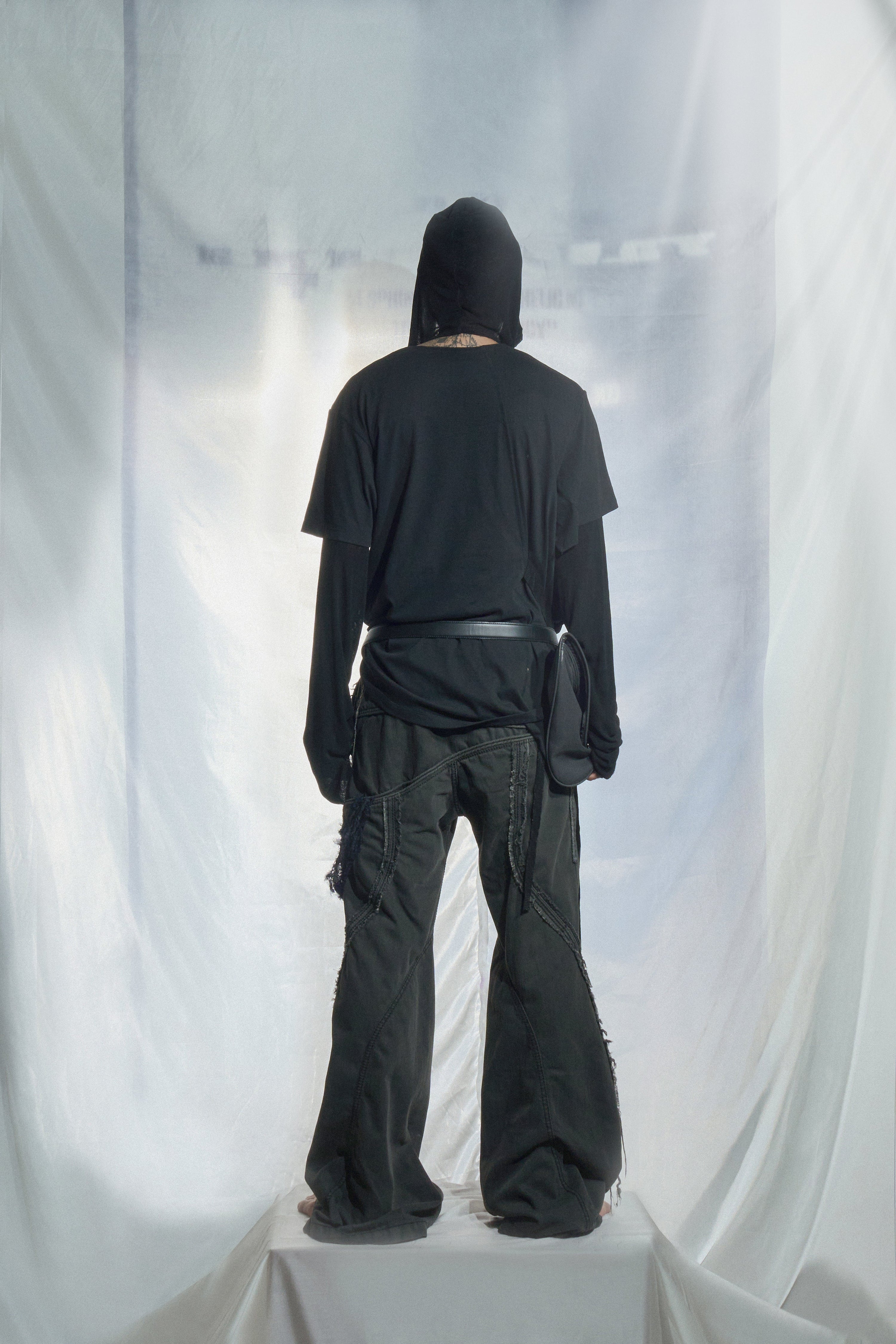 Distressed pants