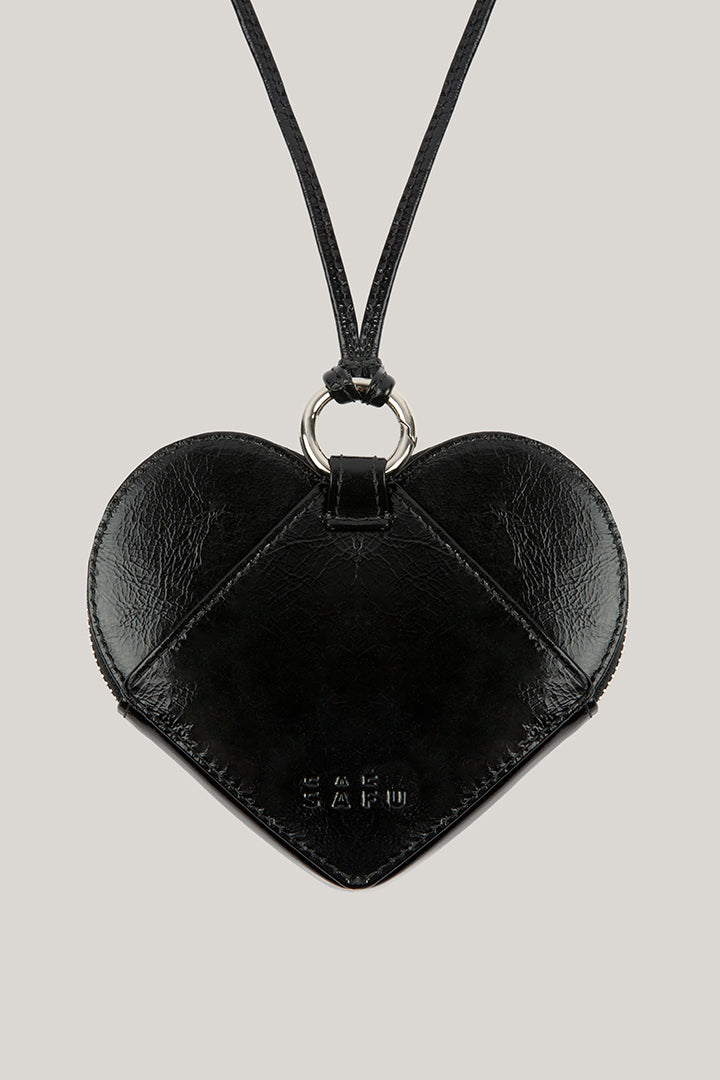 Amor neck wallet black