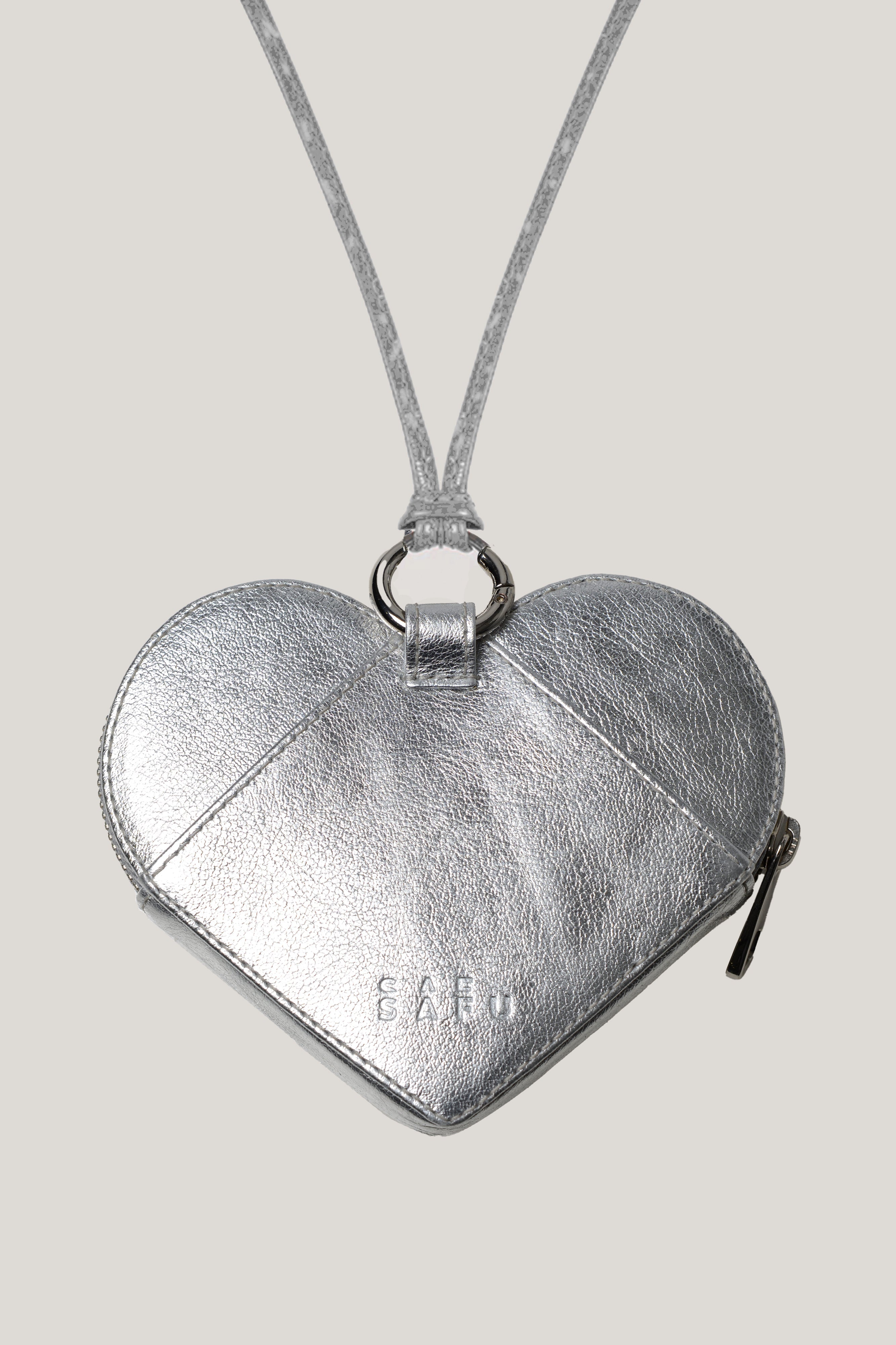 Amor neck wallet silver
