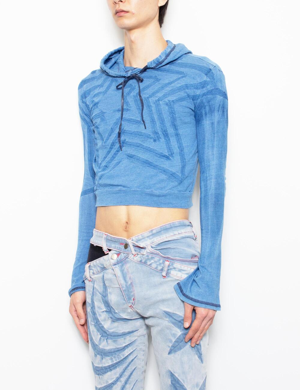 Star Hooded Long
Sleeve
